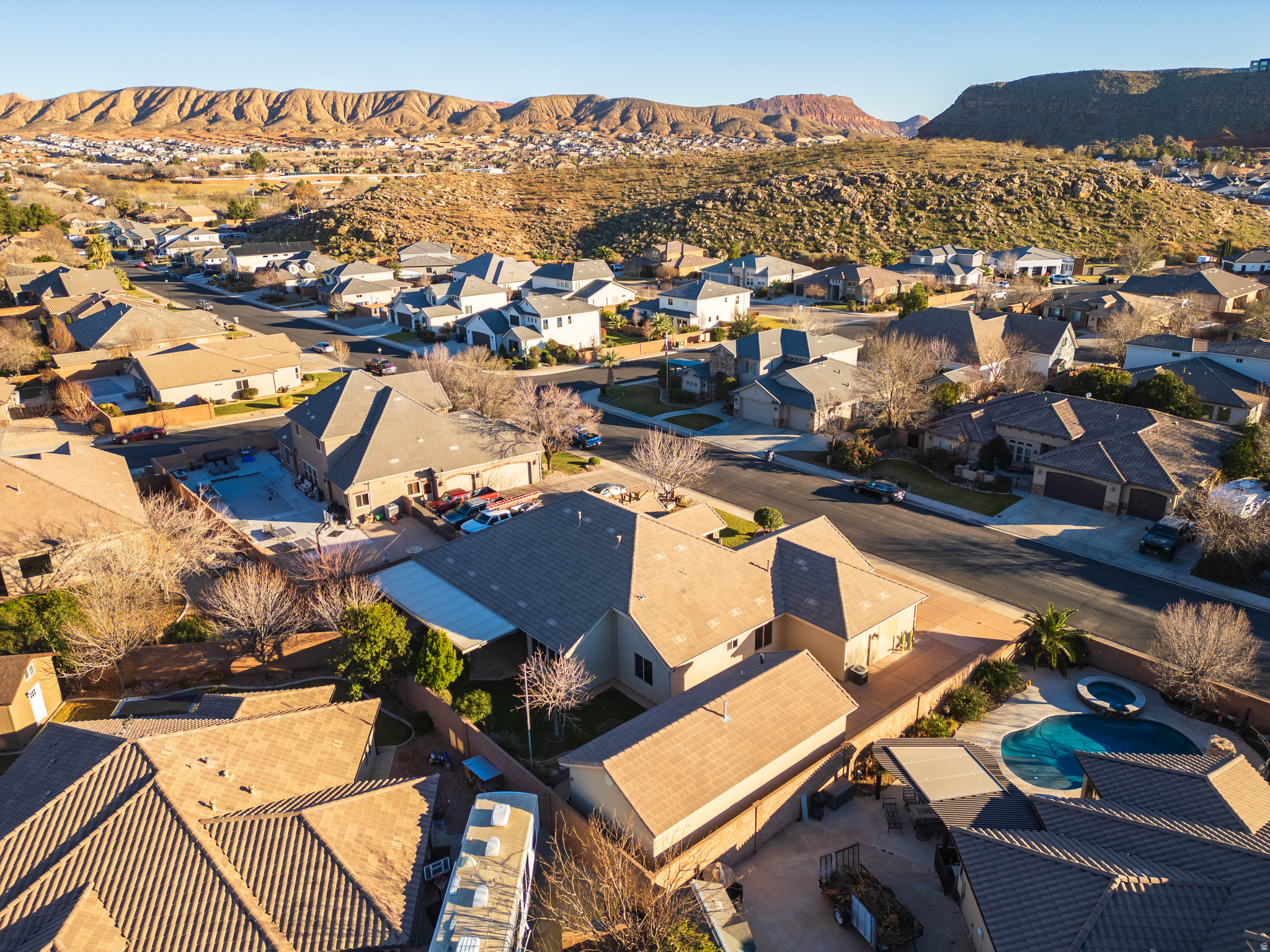 main property photo 44