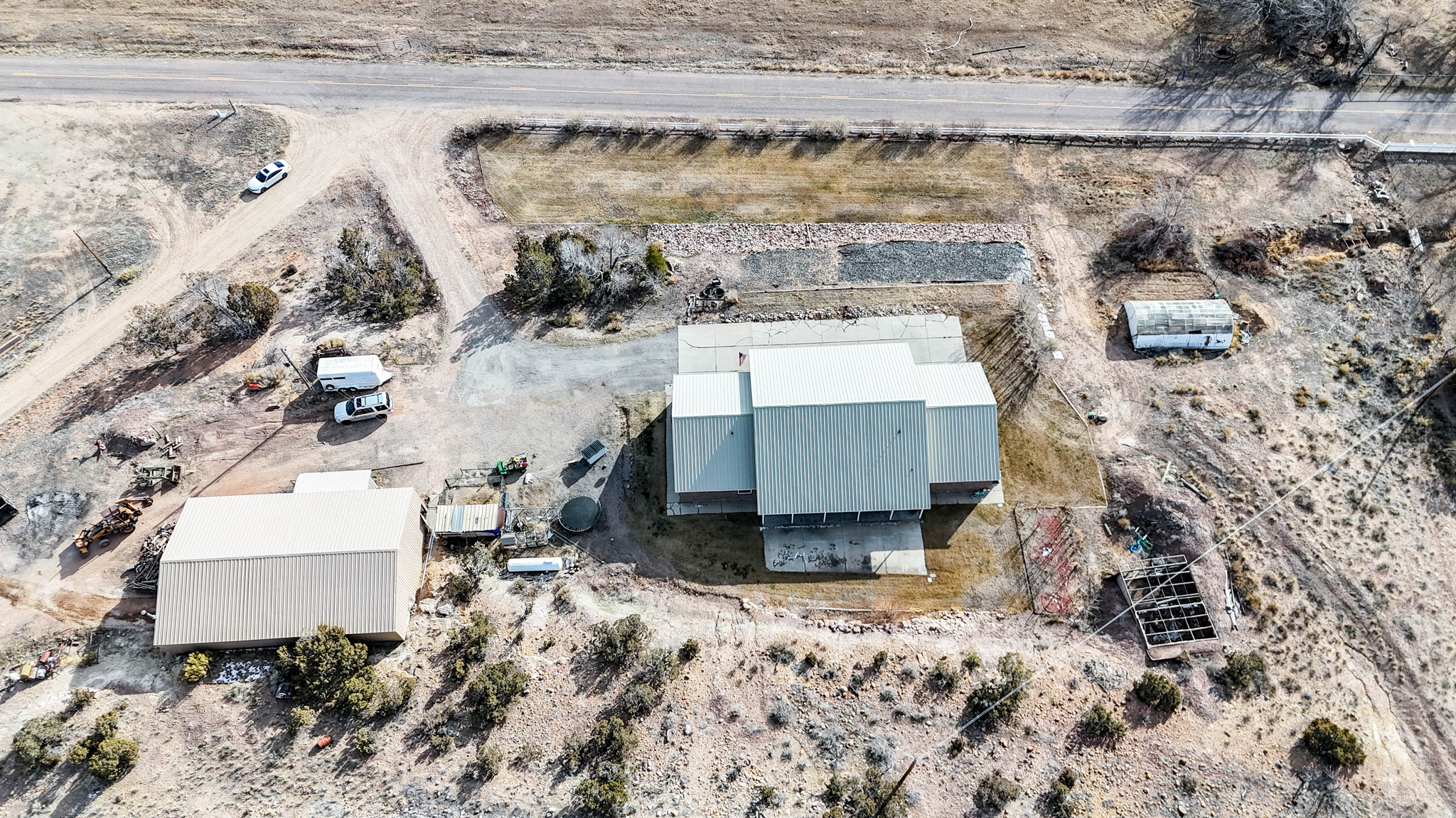 main property photo 35