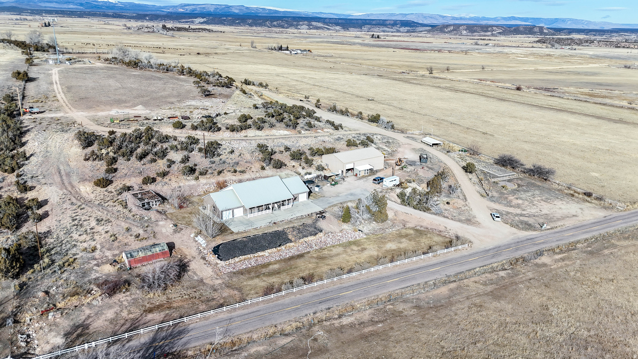 main property photo 36