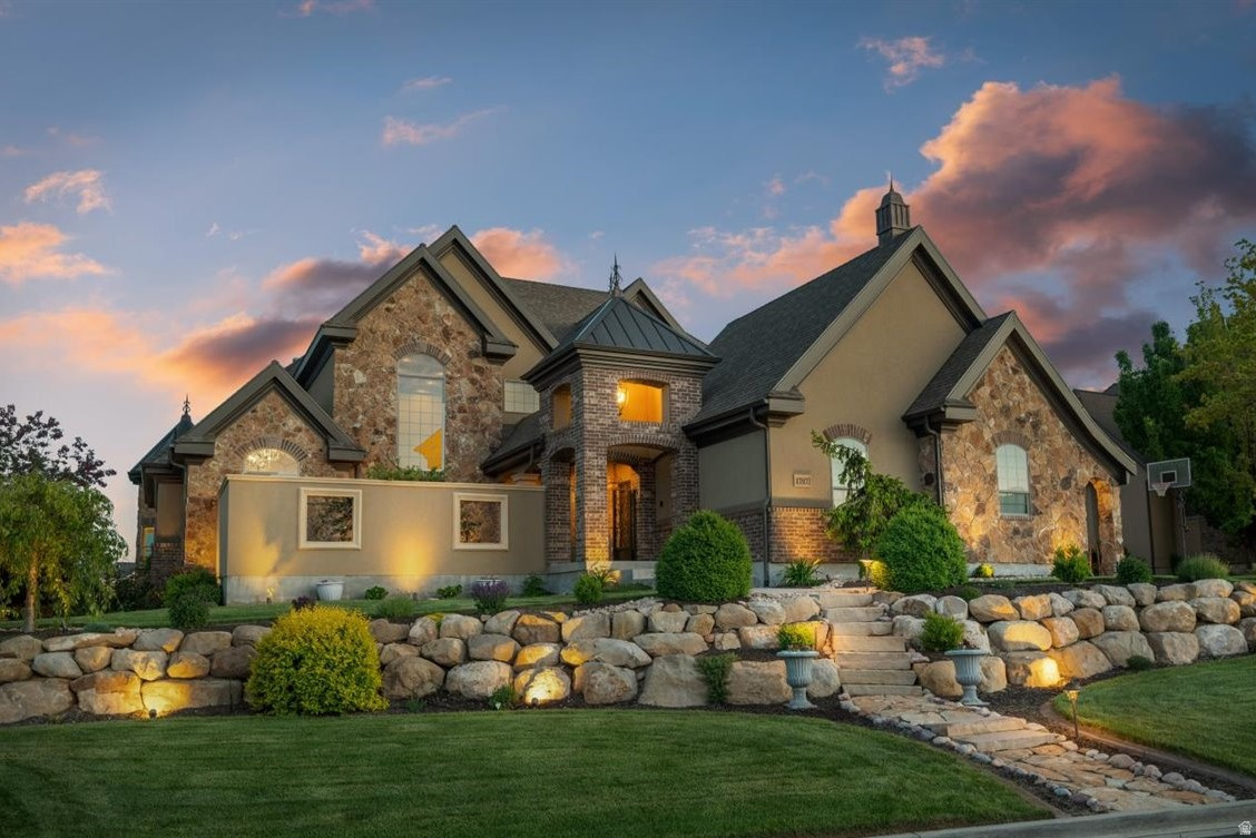 main property photo 12