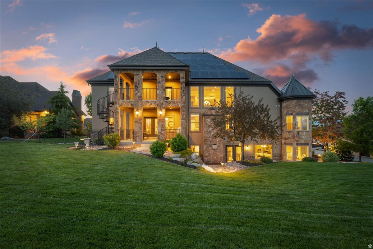 main property photo 13