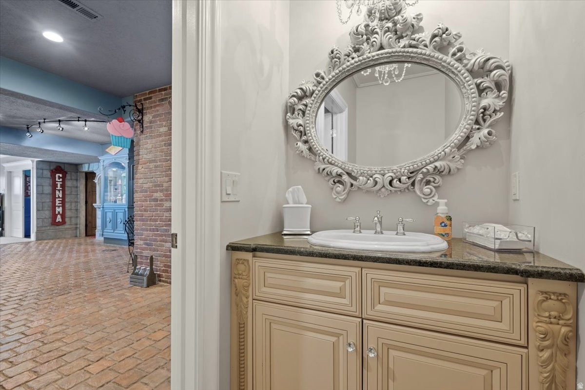 main property photo 62