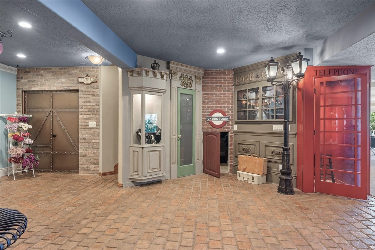 main property photo 65