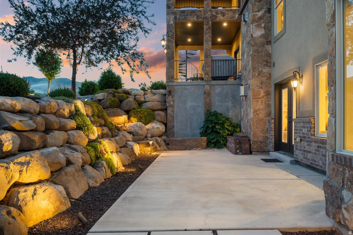 main property photo 91