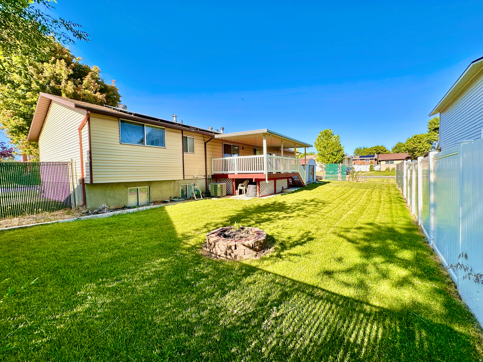 main property photo 43