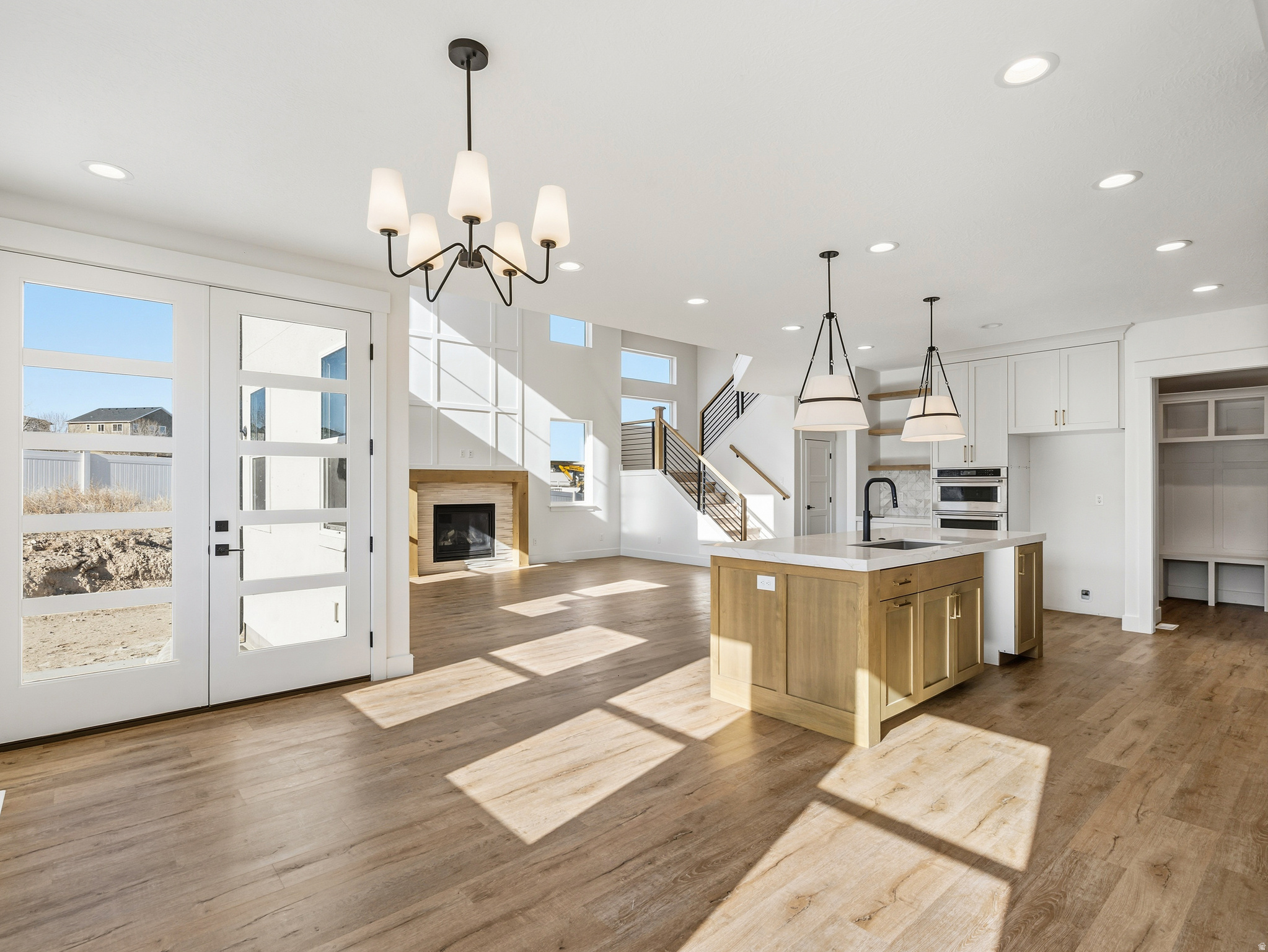 main property photo 9