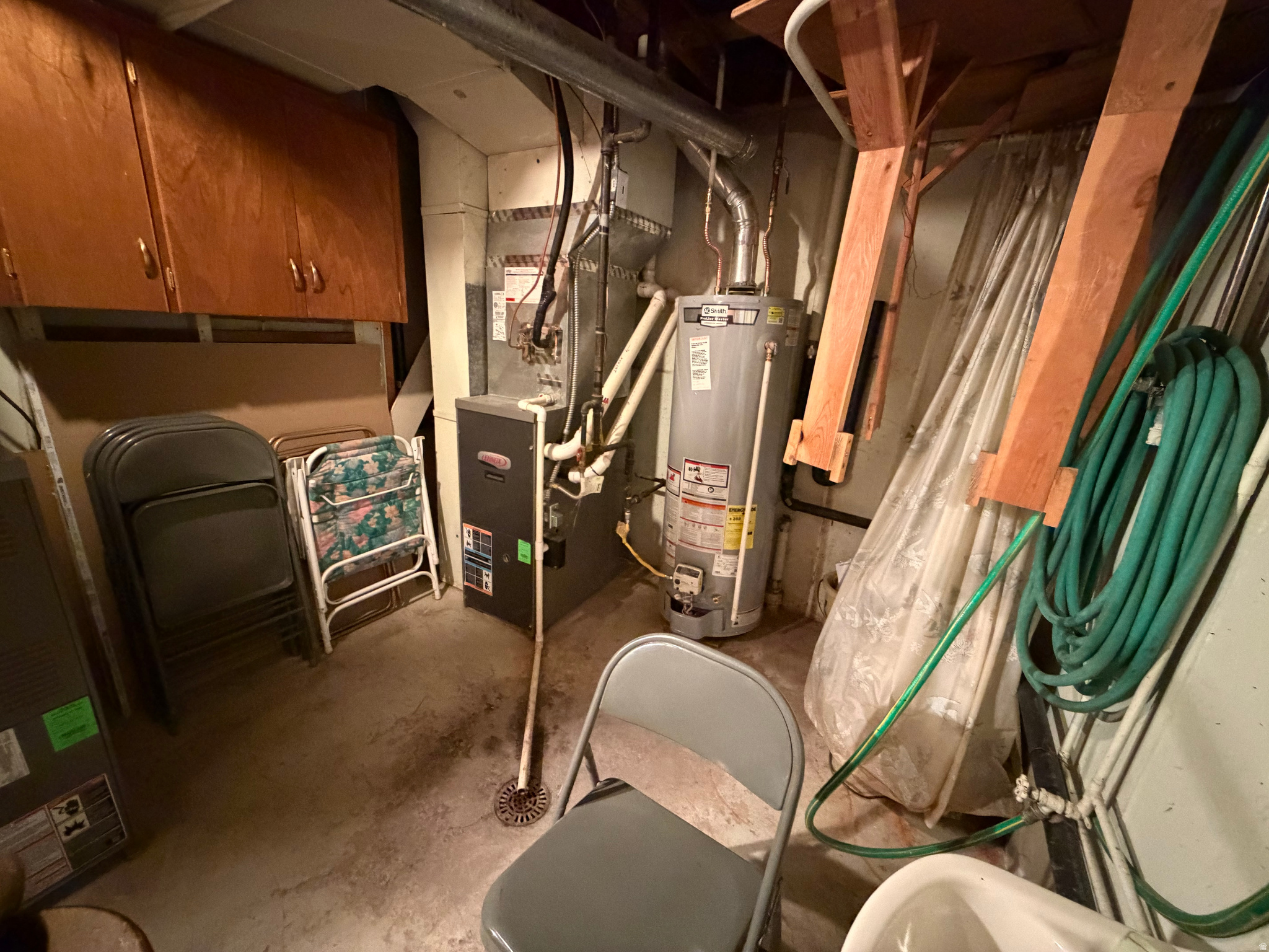 main property photo 42
