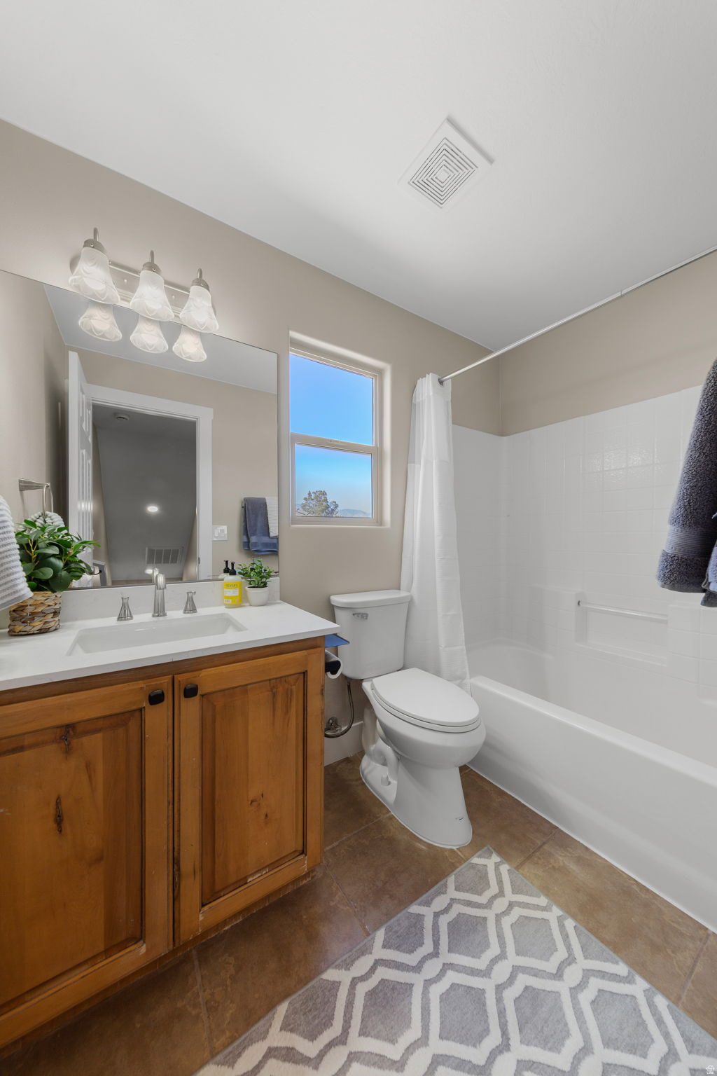 main property photo 64