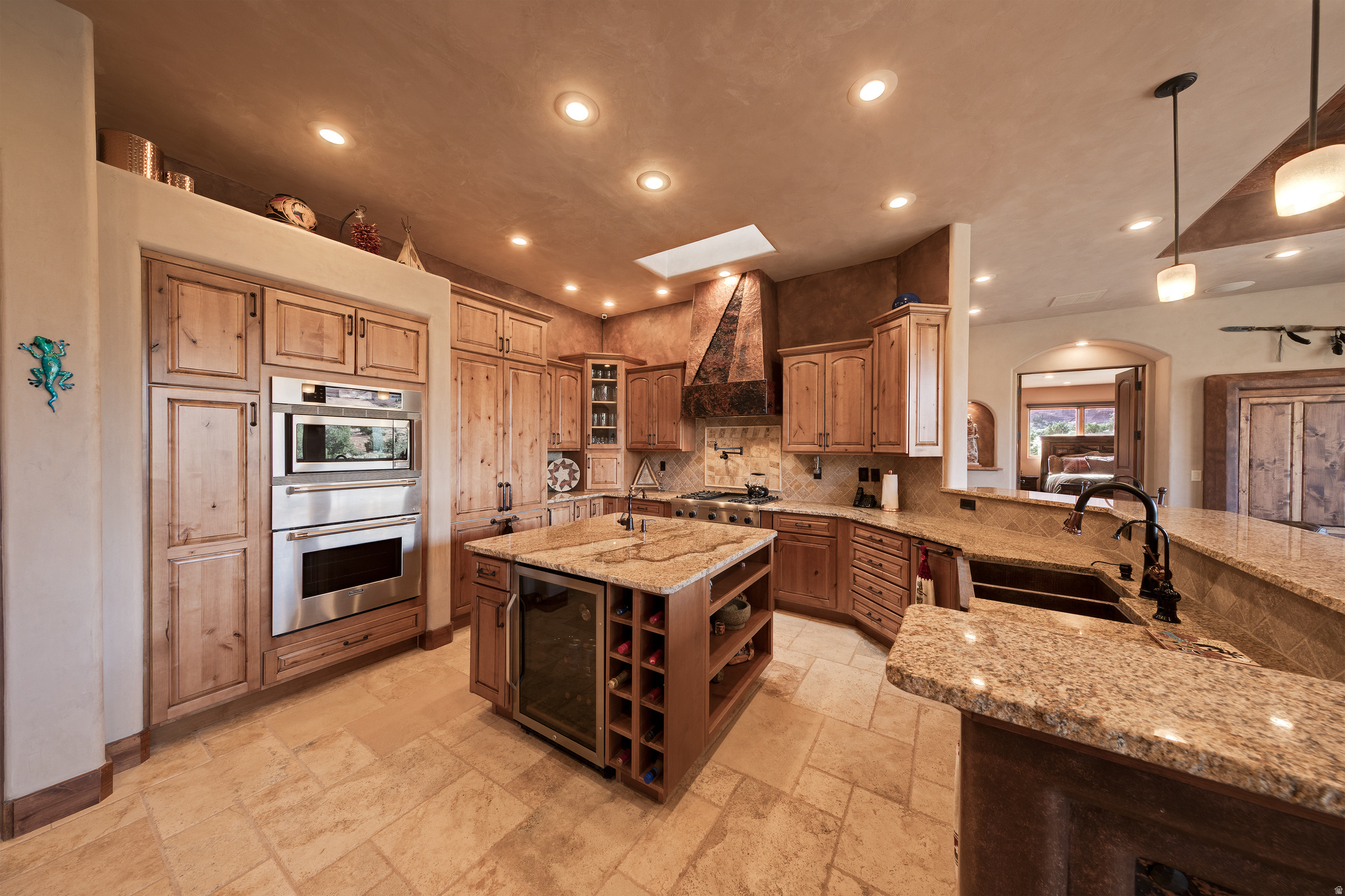 main property photo 27