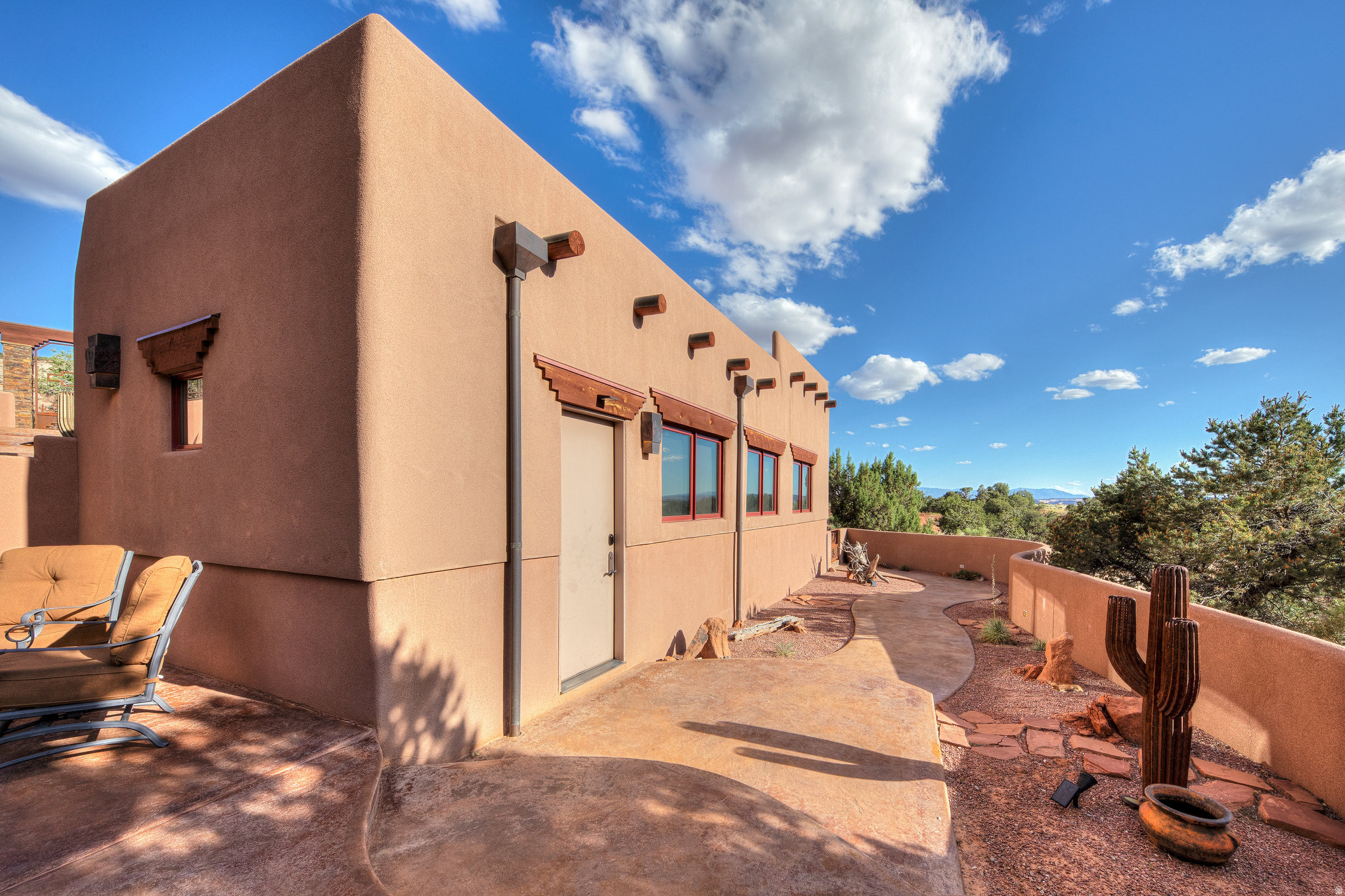 main property photo 76