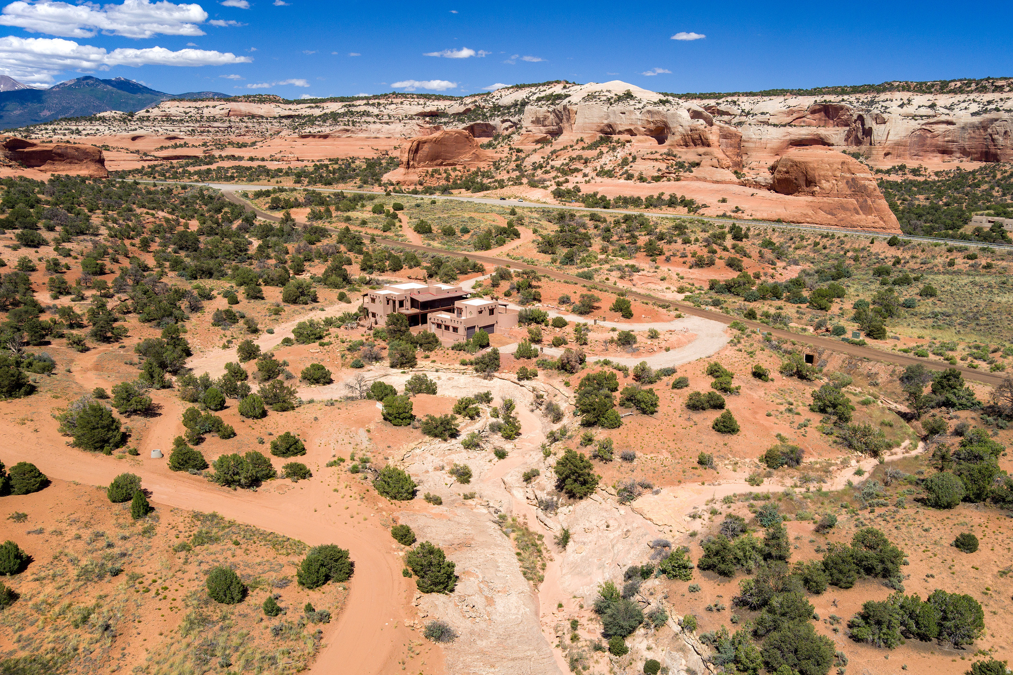 main property photo 89