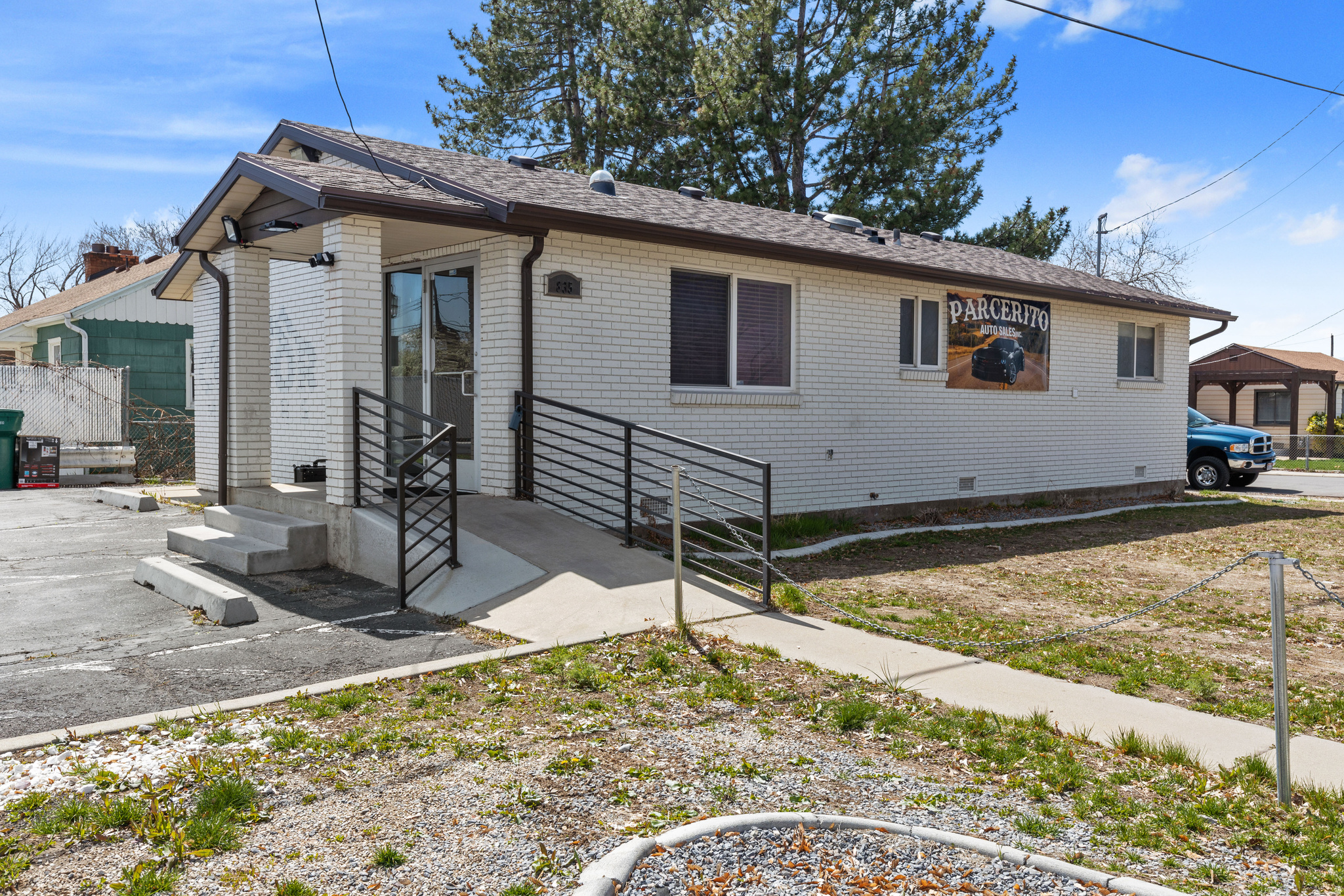 main property photo 18