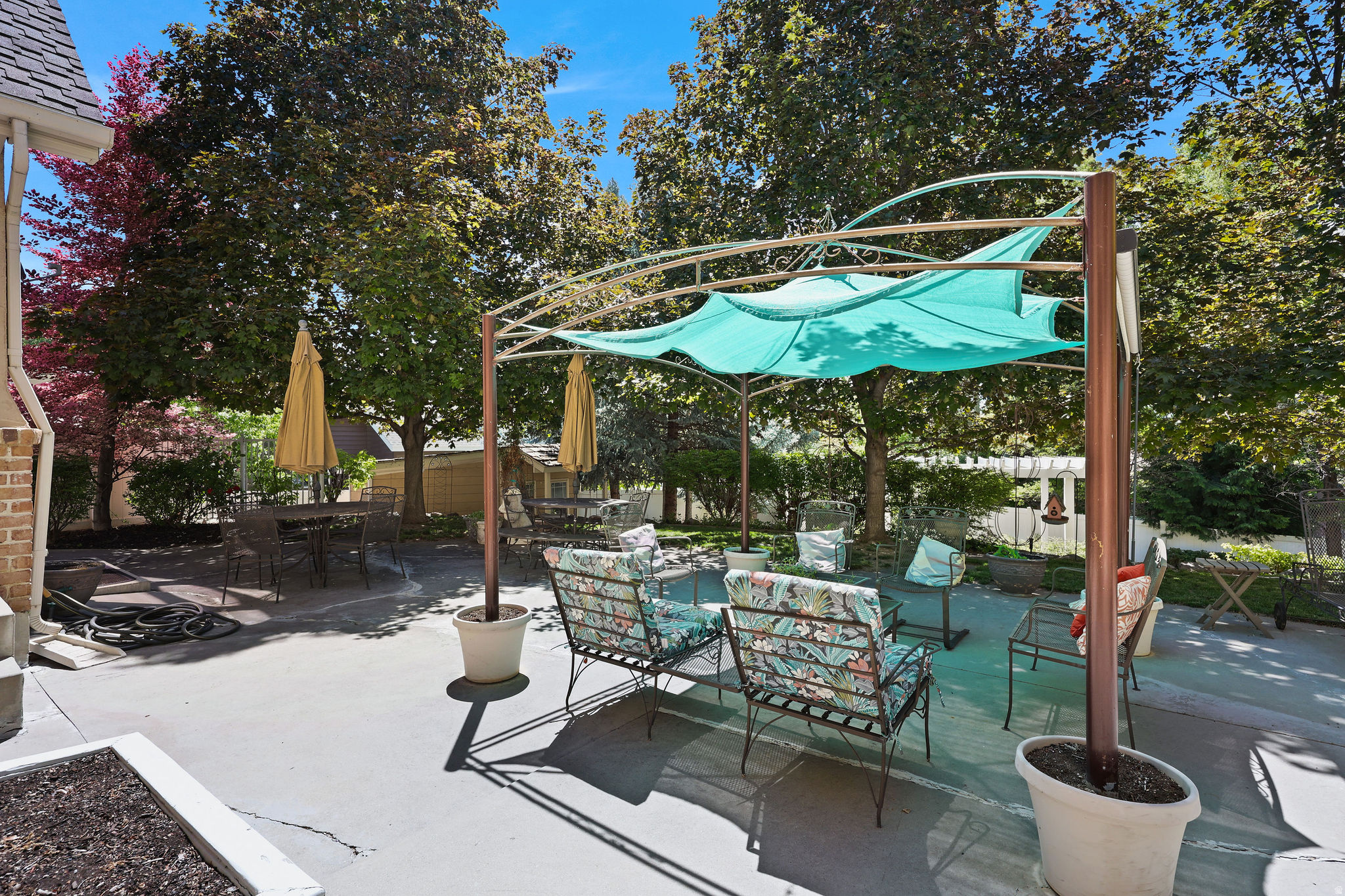 main property photo 70