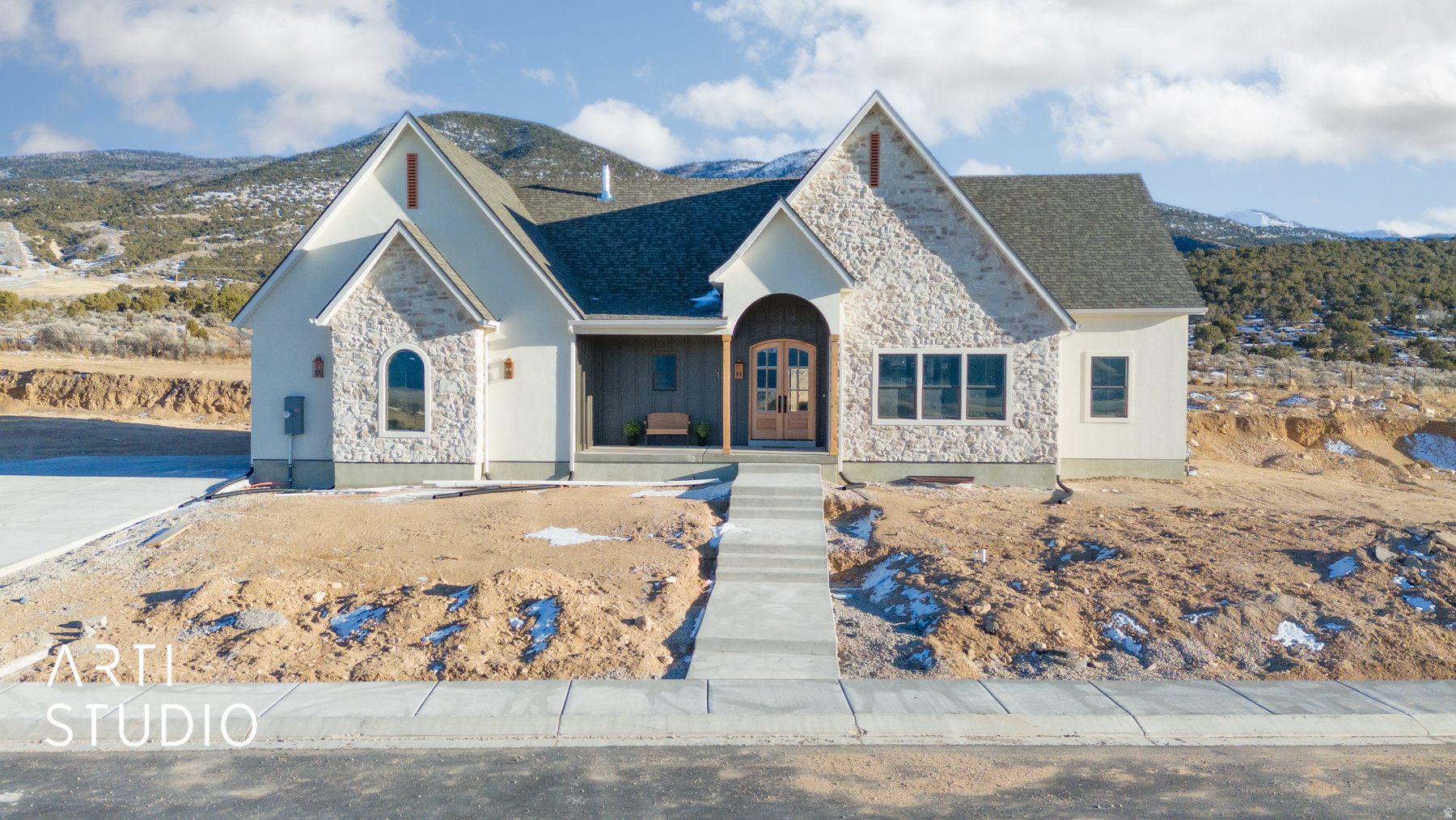 main property photo 2