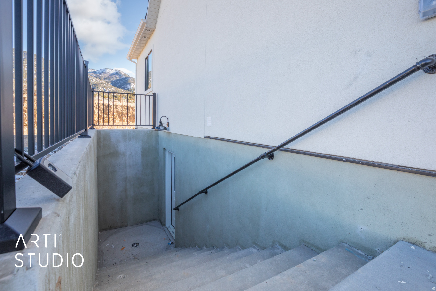 main property photo 46