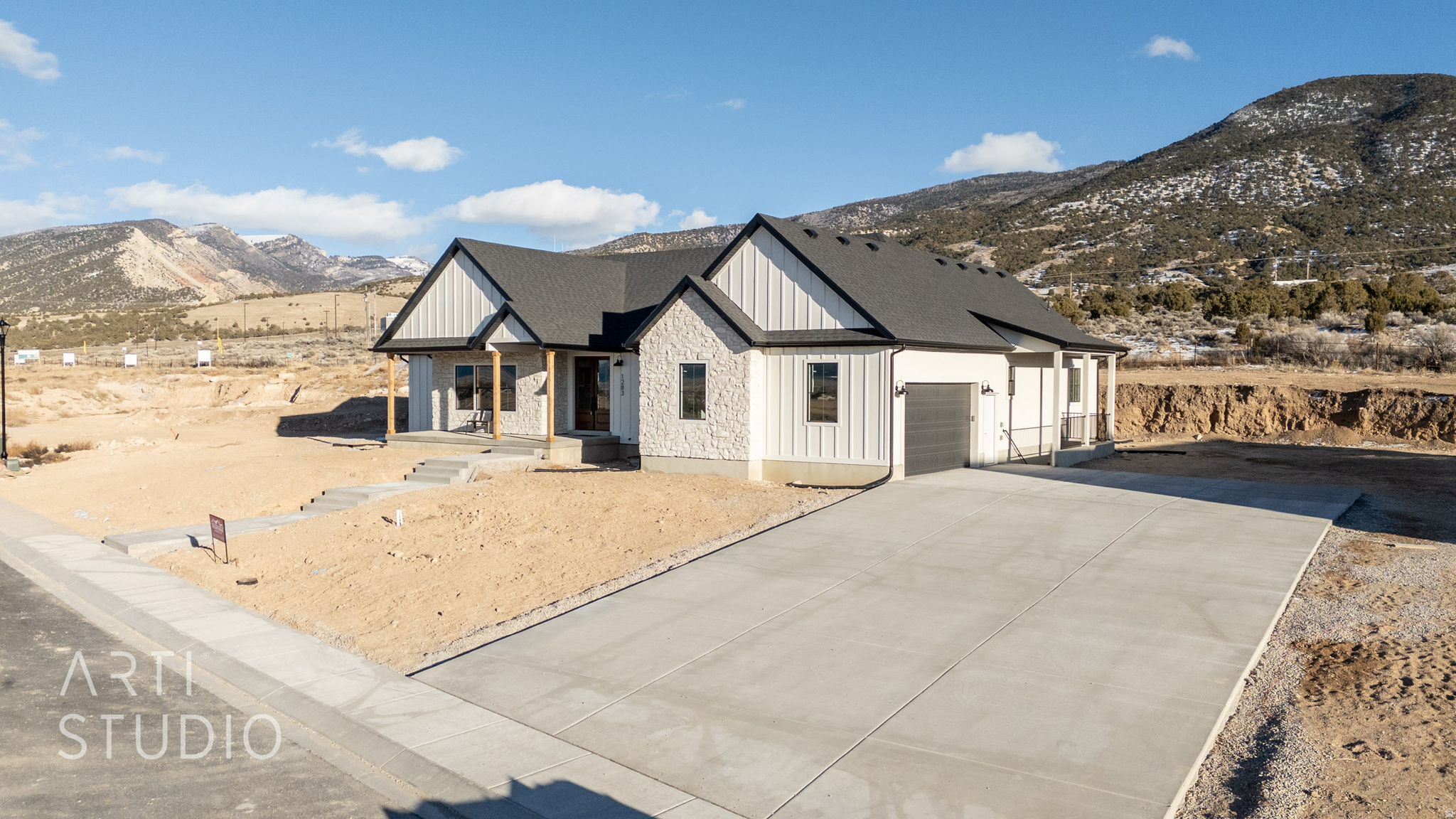 main property photo 1
