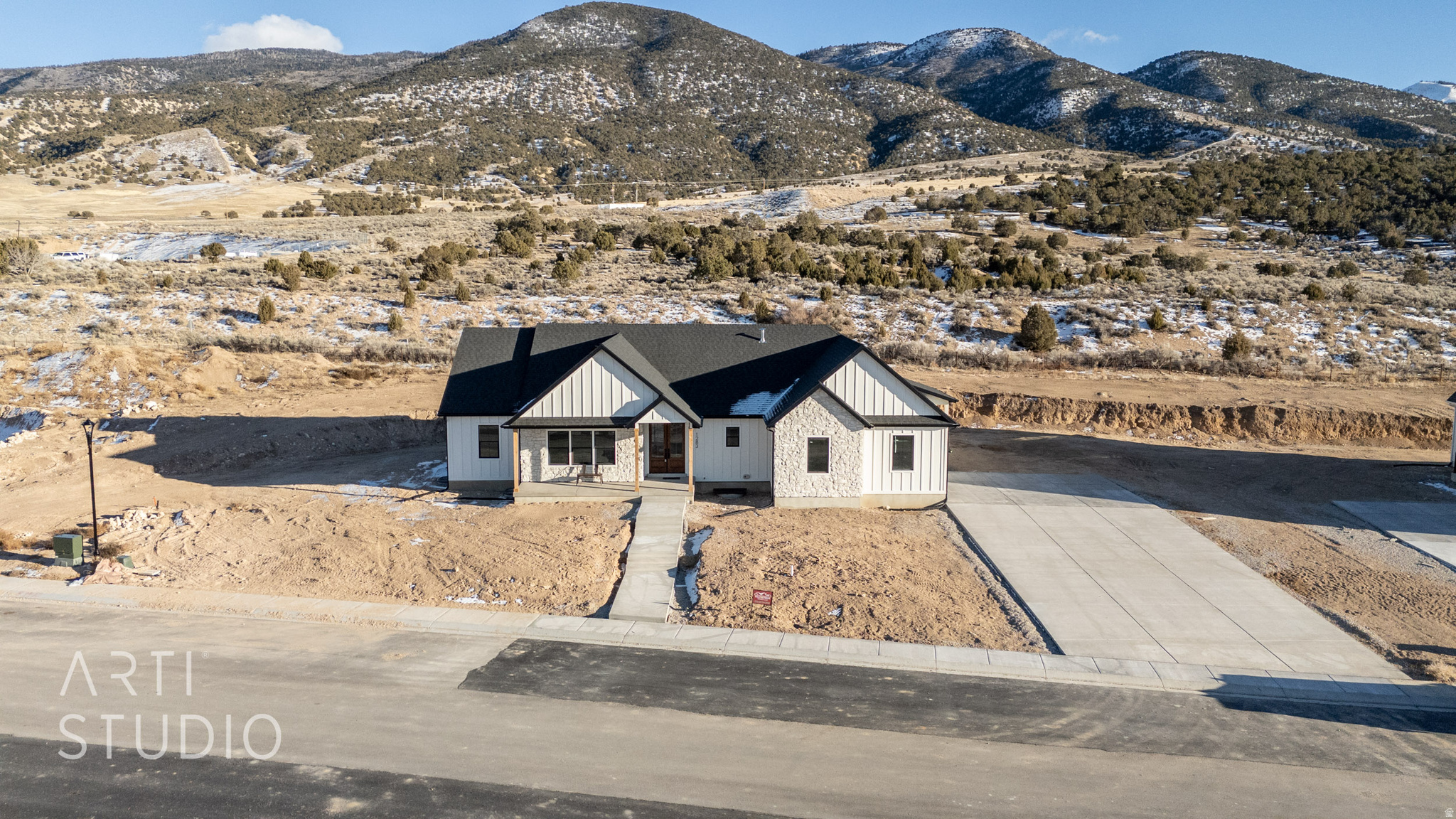 main property photo 51