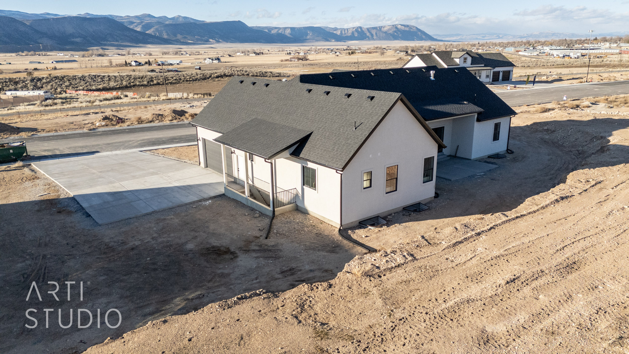 main property photo 54