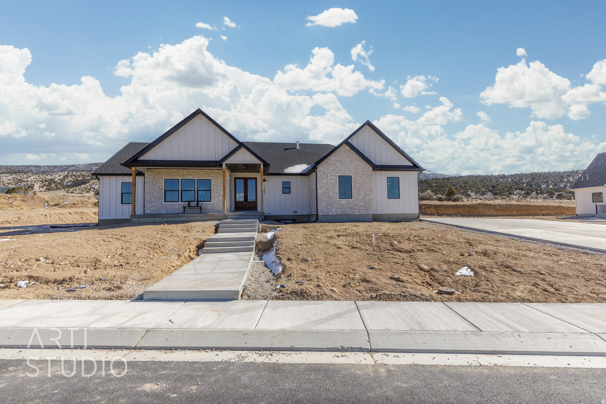main property photo 75