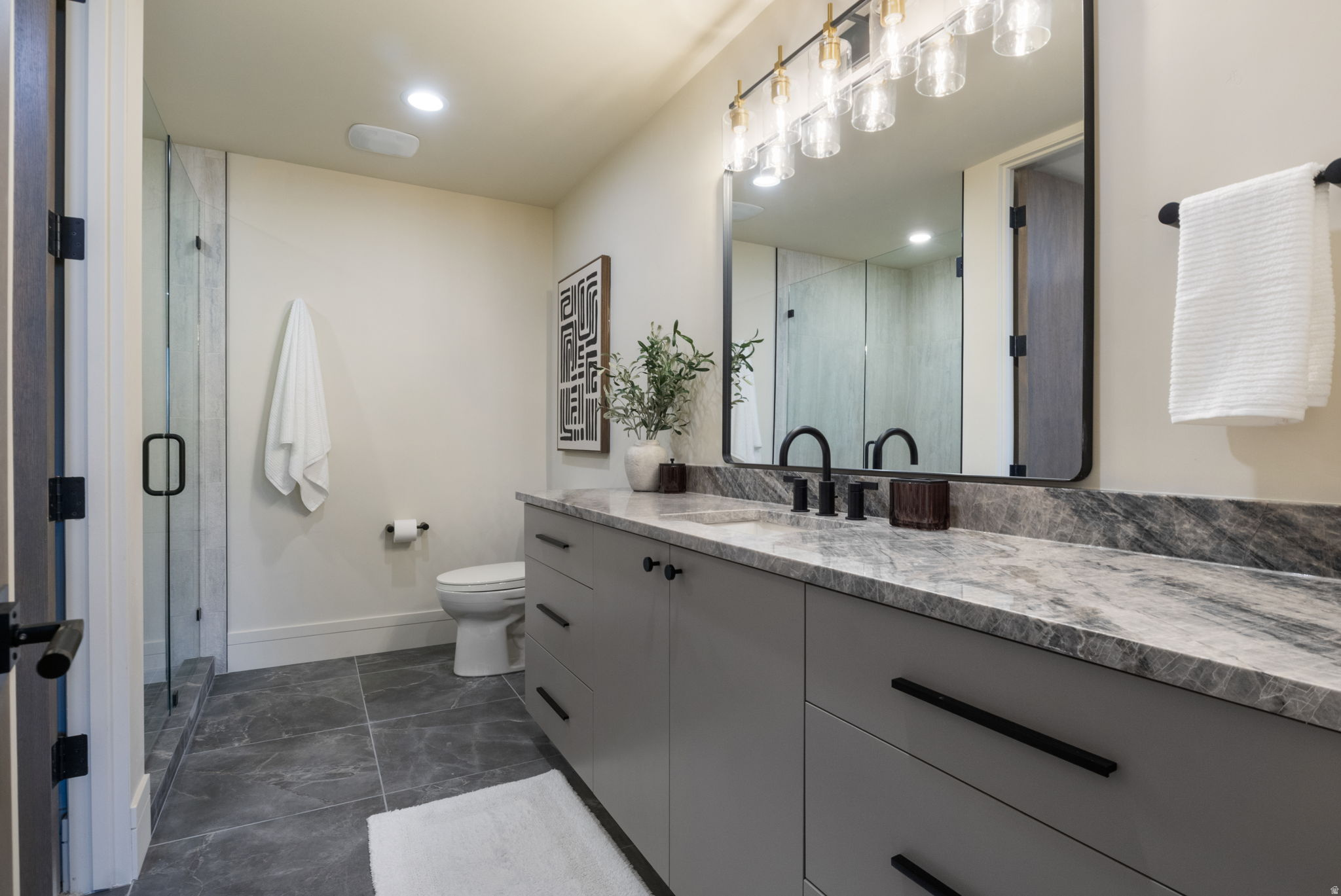 main property photo 88