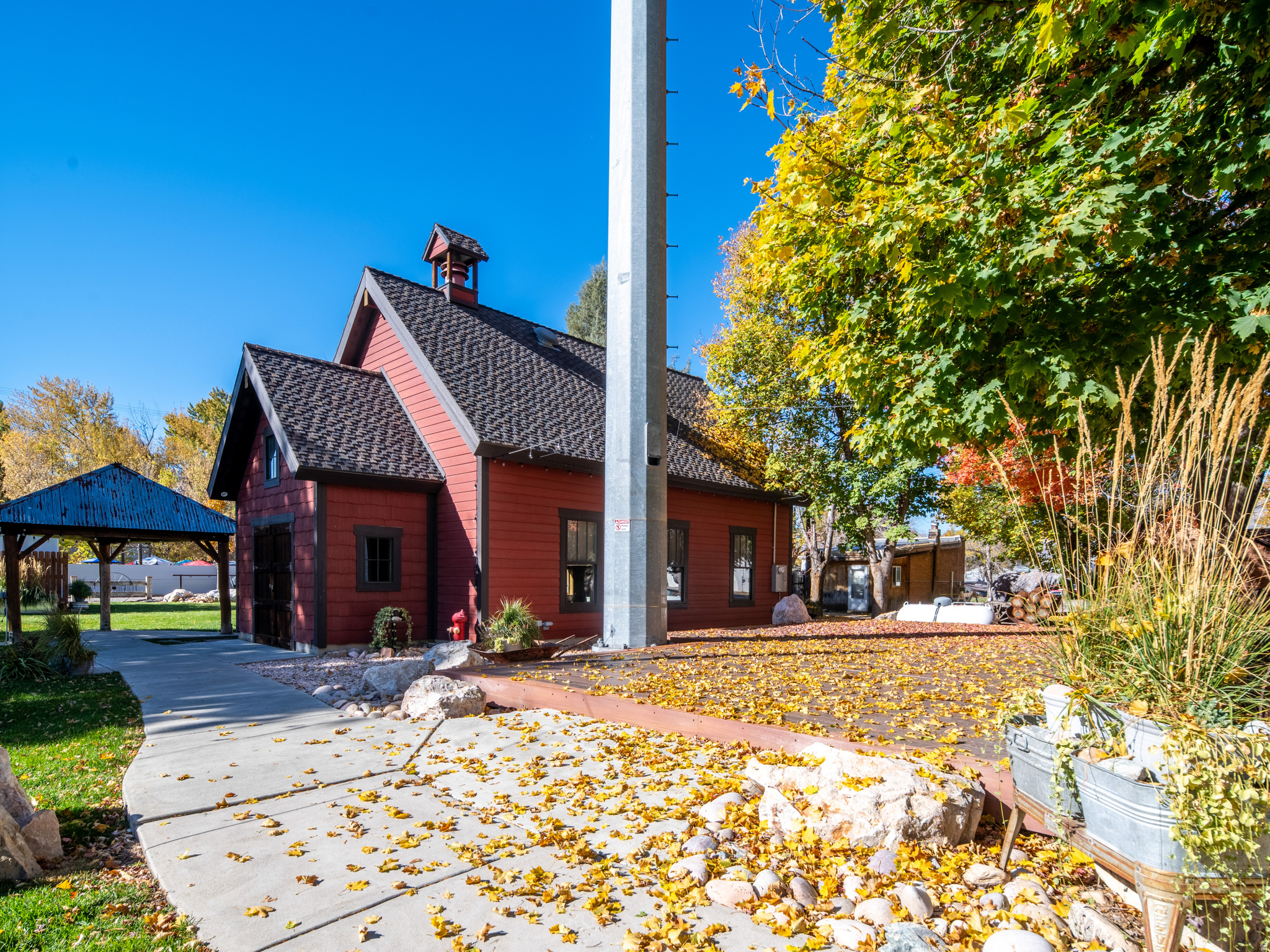 main property photo 53