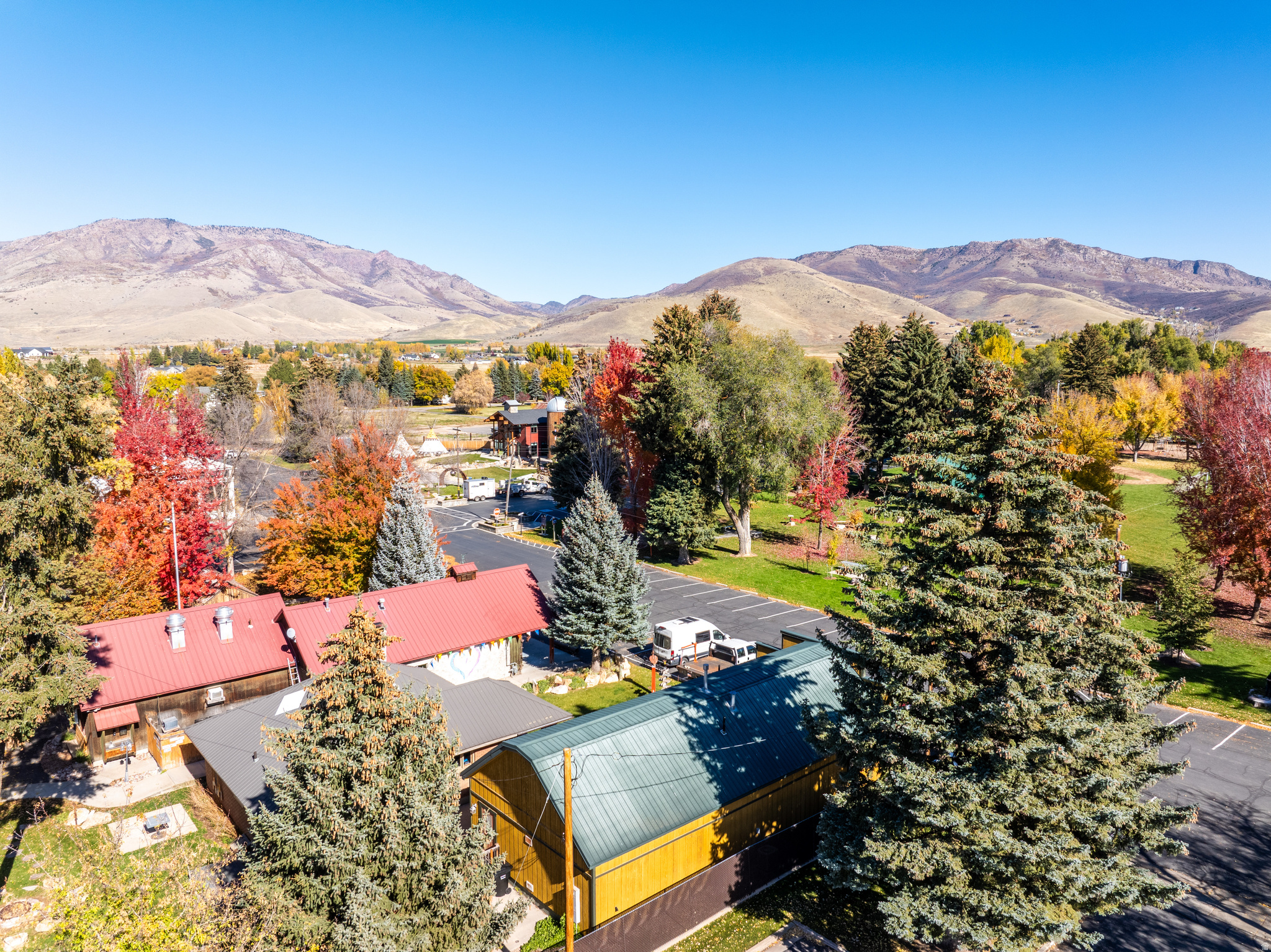 main property photo 4