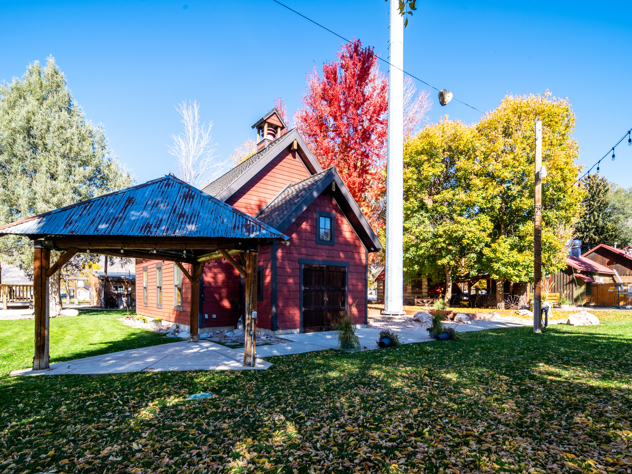 main property photo 52