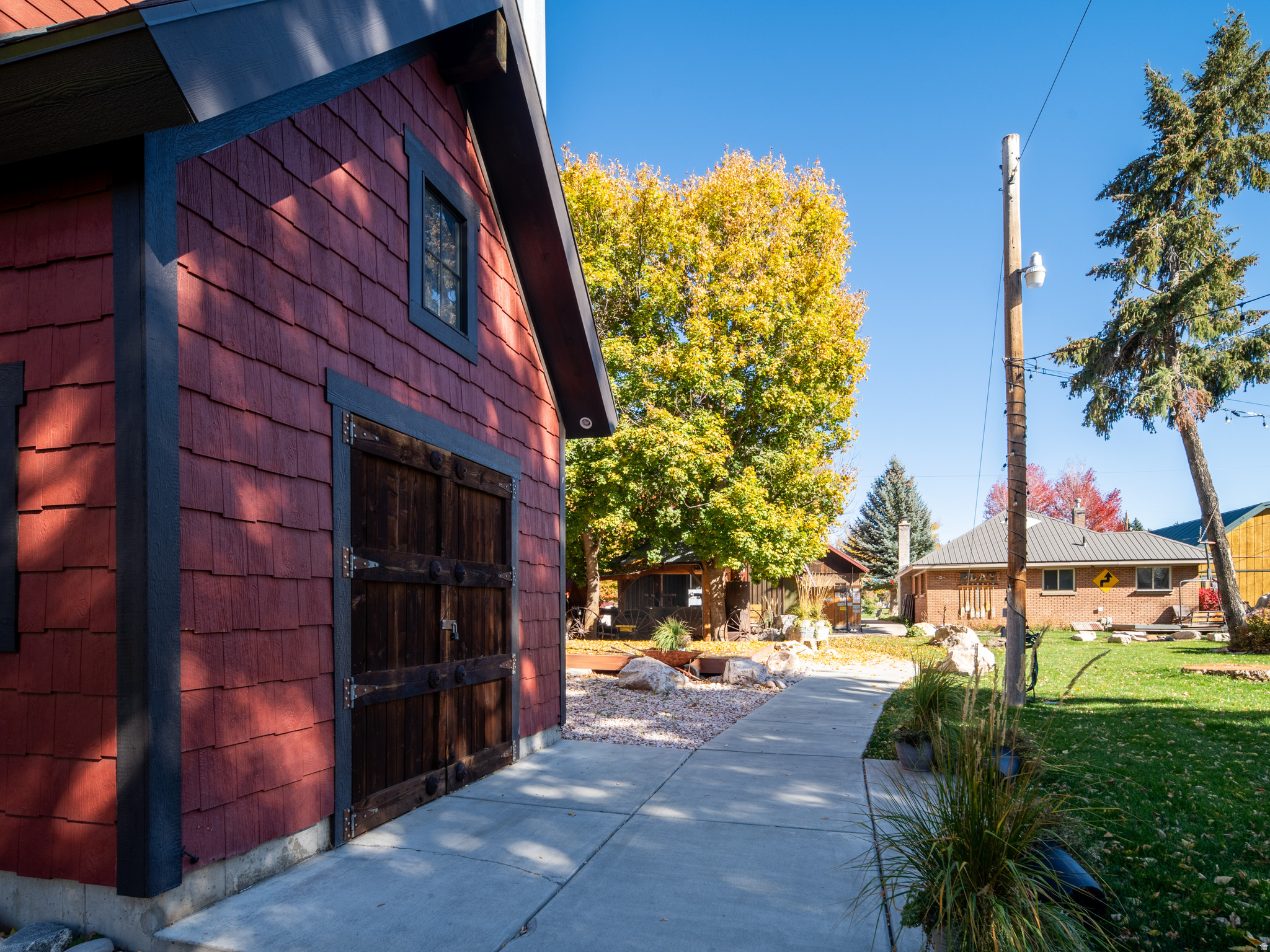 main property photo 53