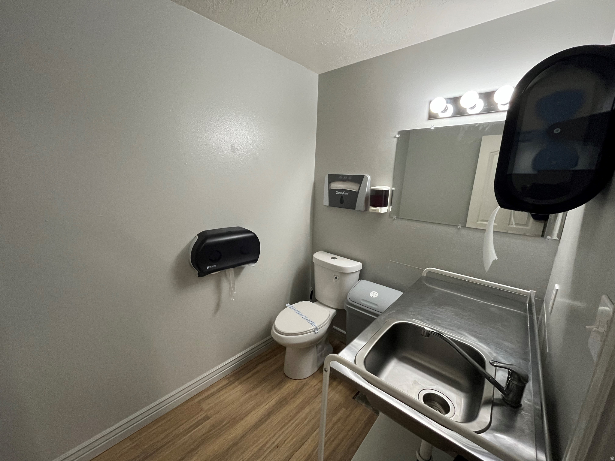 main property photo 5