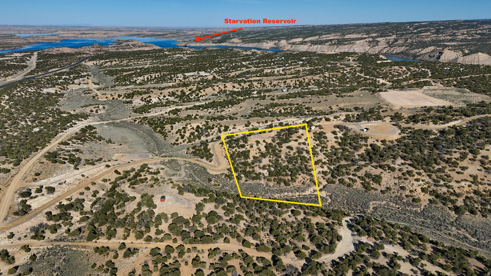 main property photo 17