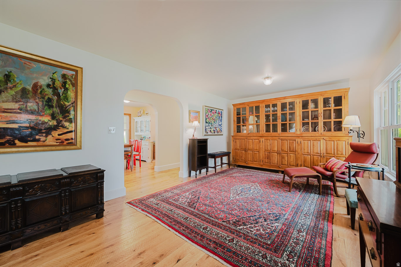 main property photo 7