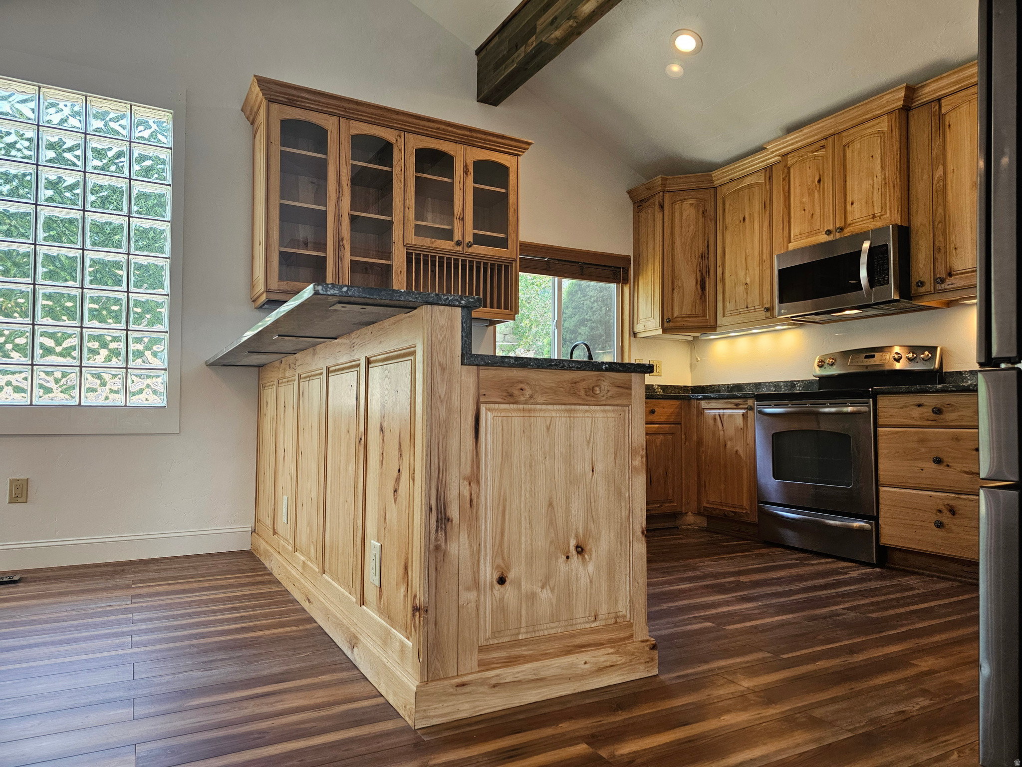 main property photo 39