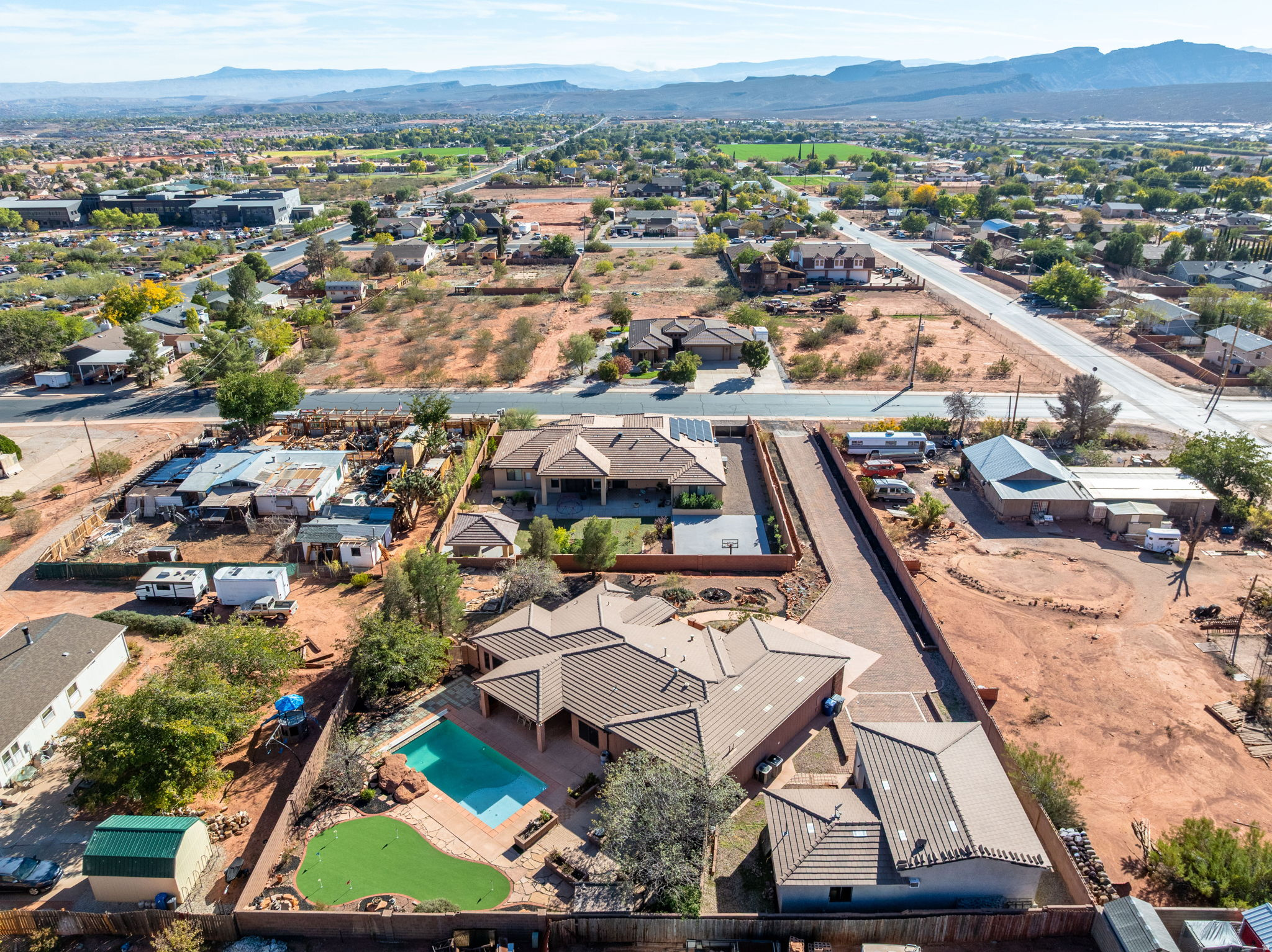 main property photo 57