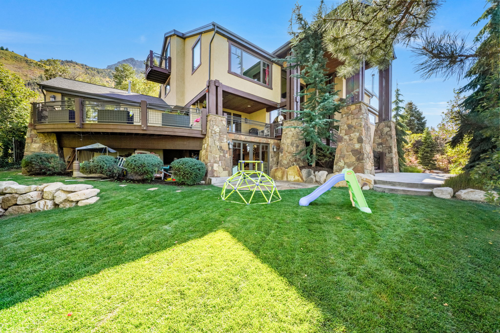 main property photo 71