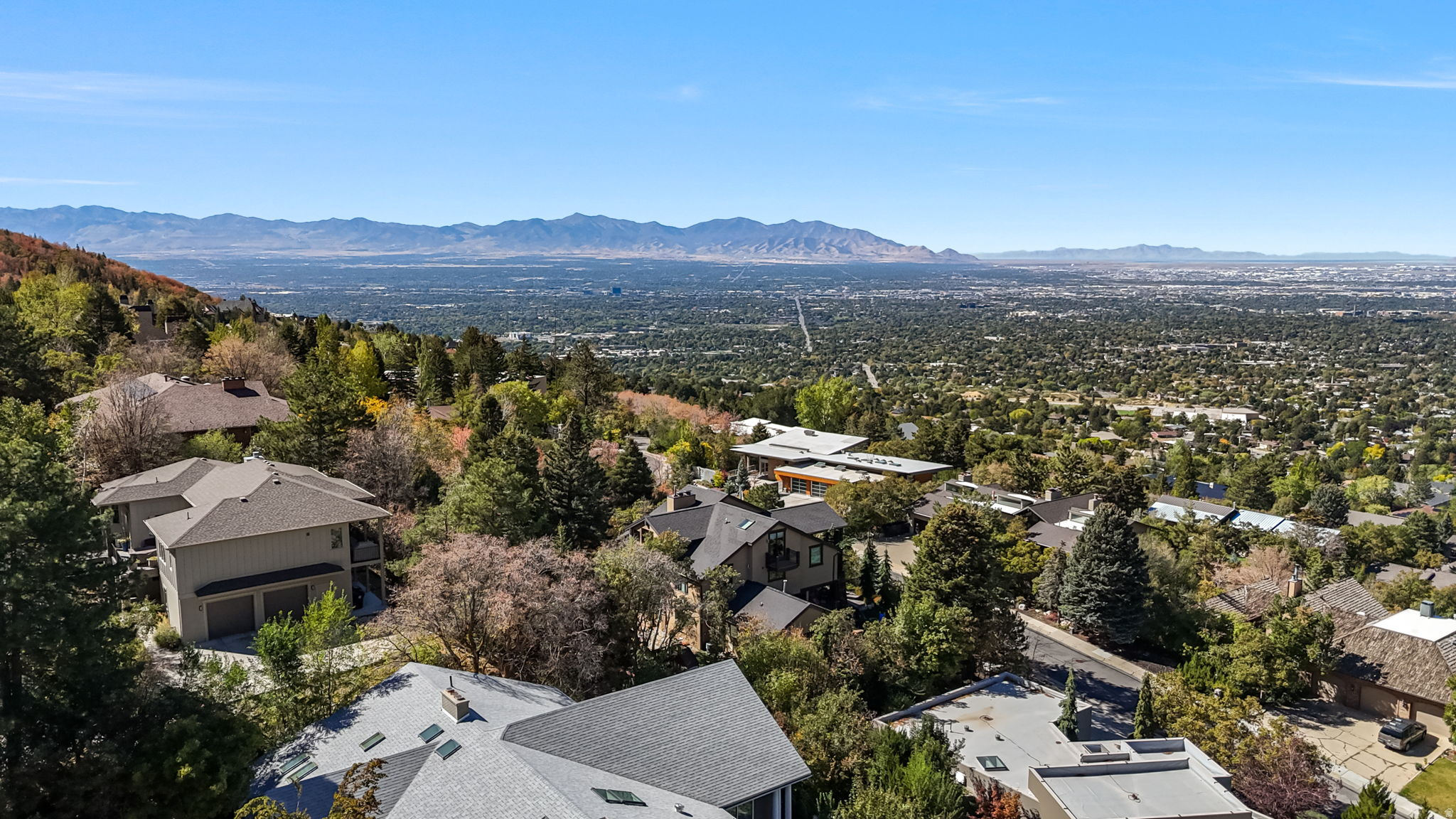 main property photo 75