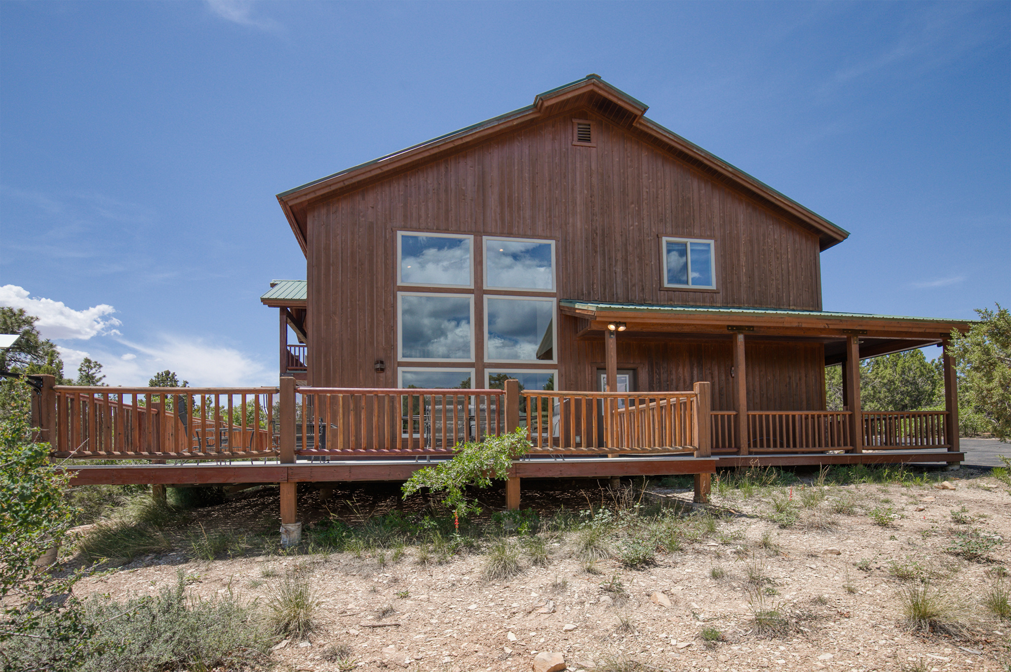main property photo 12