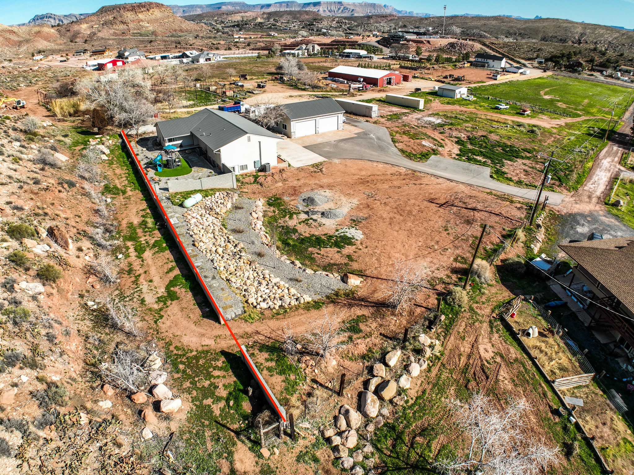 main property photo 10