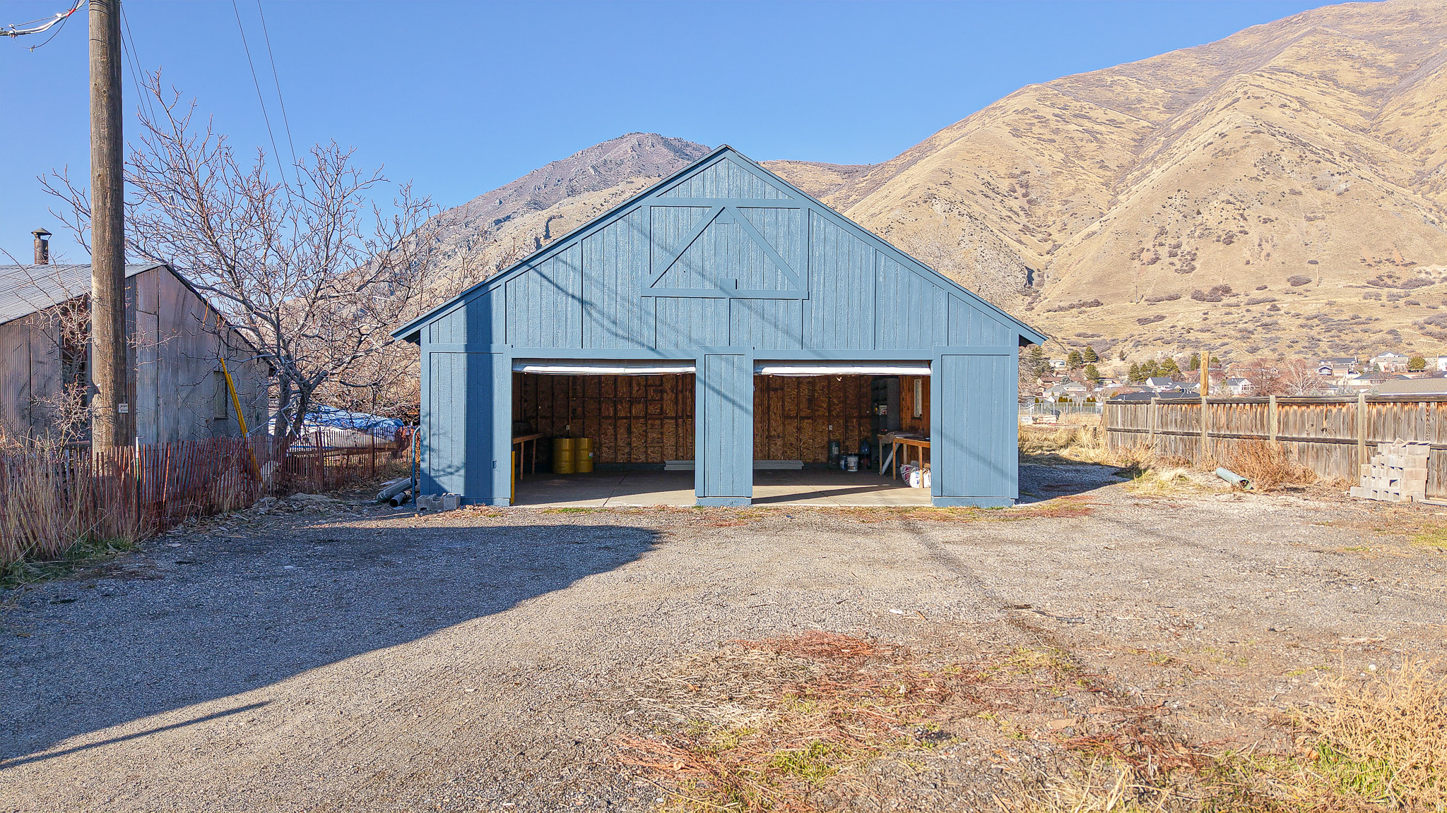 main property photo 21