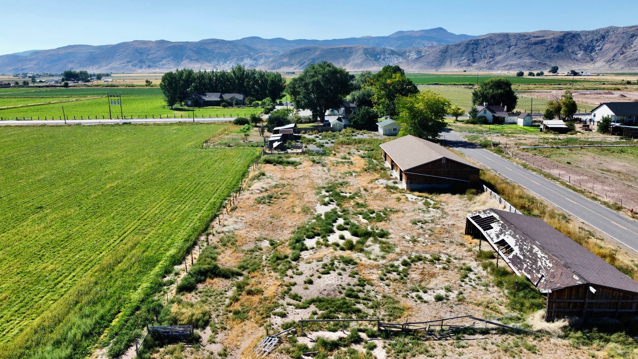 main property photo 31