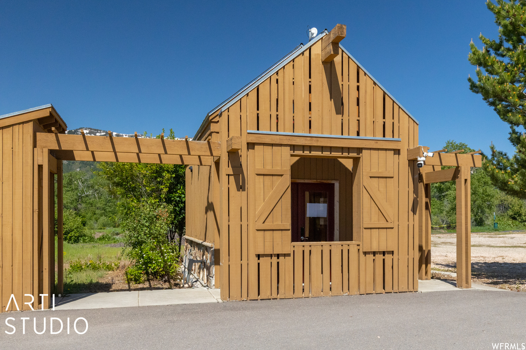 main property photo 57