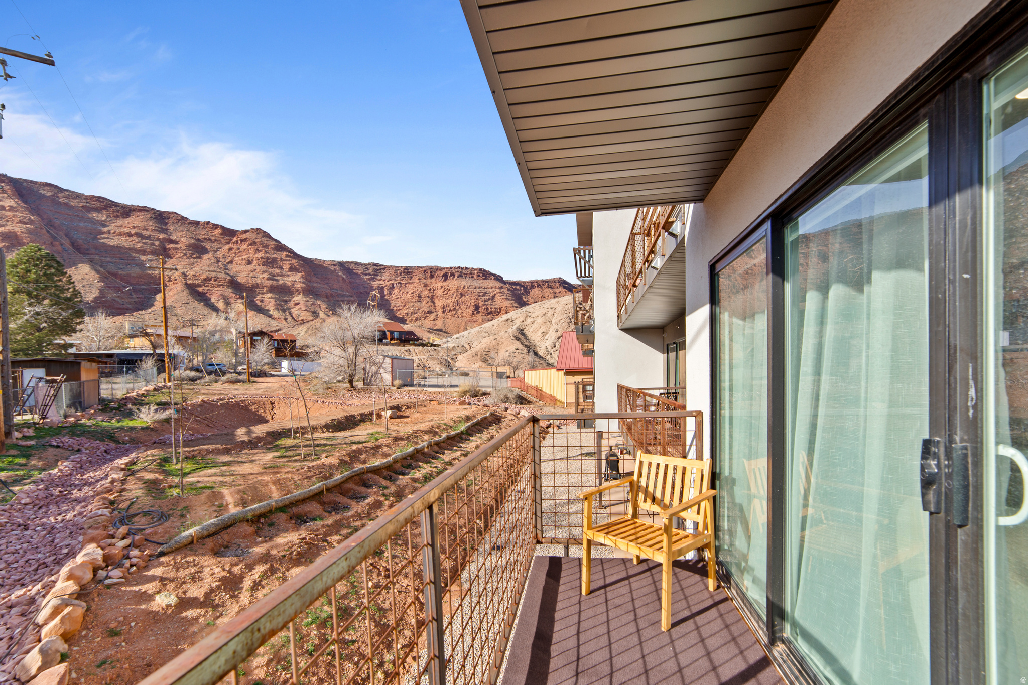 main property photo 22