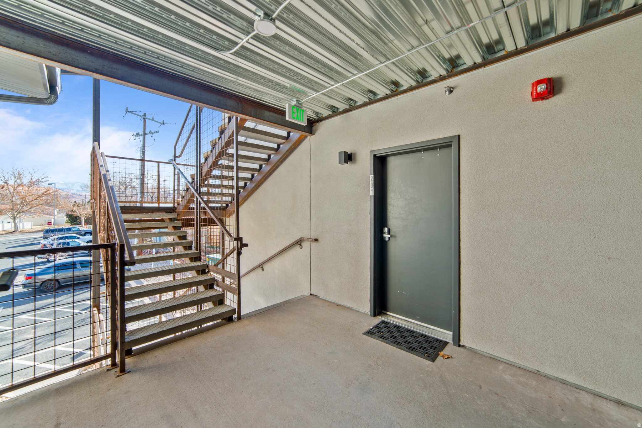 main property photo 23