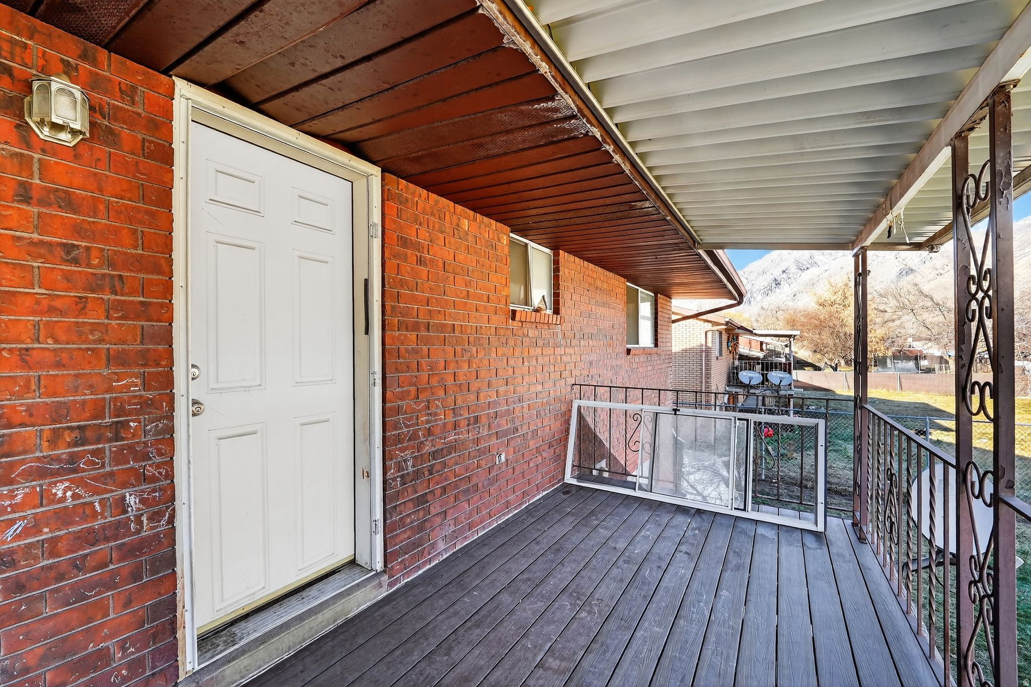 main property photo 16