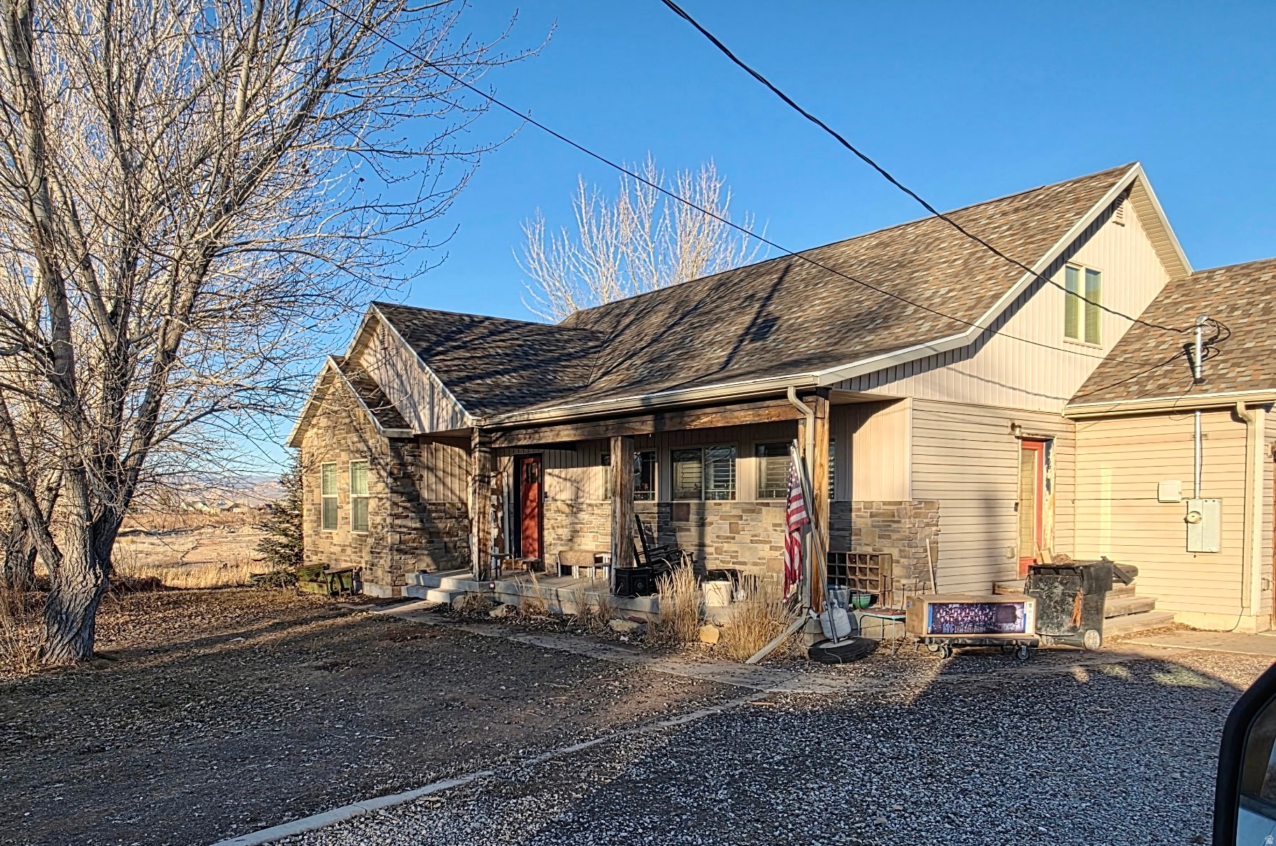 main property photo 6