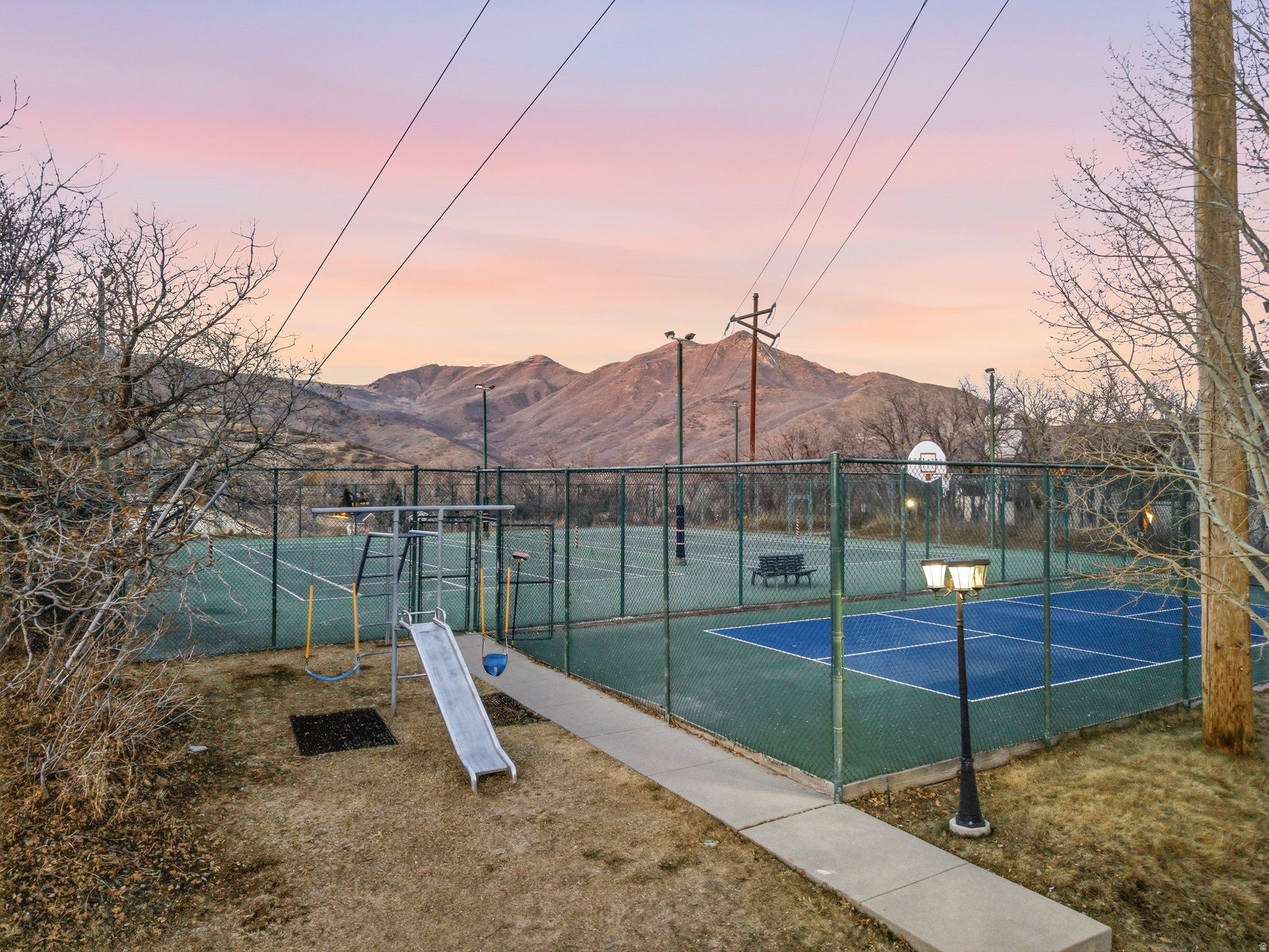 main property photo 31