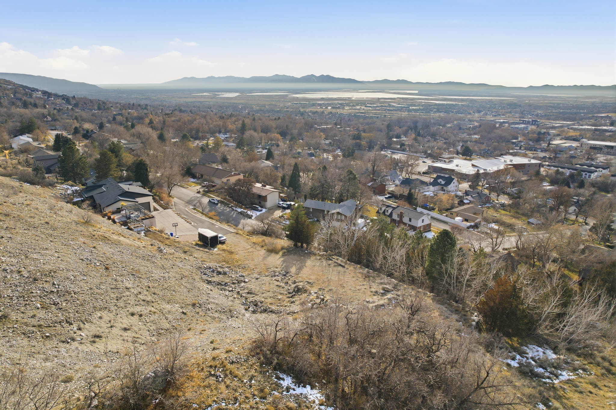 main property photo 10
