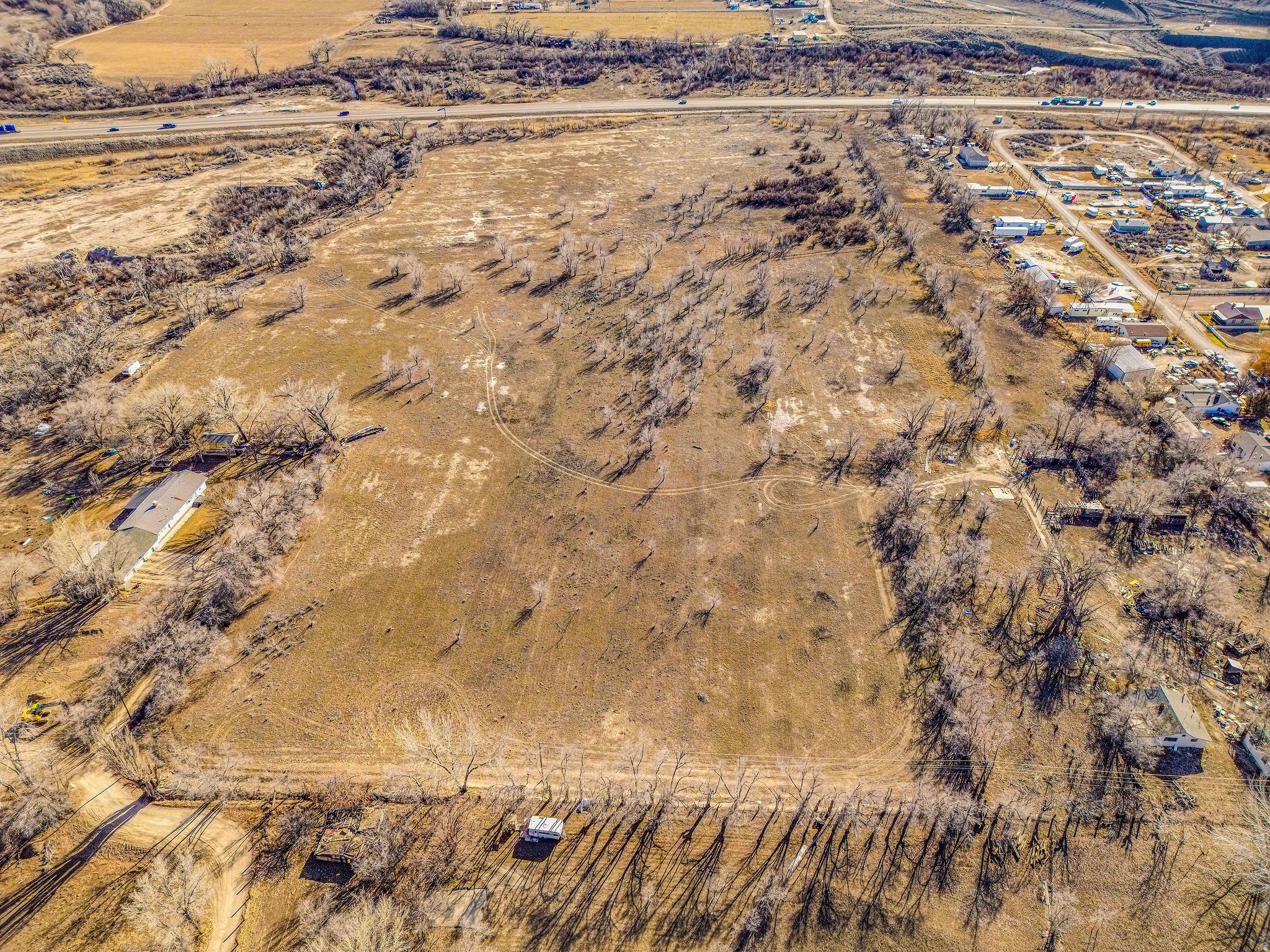 main property photo 18