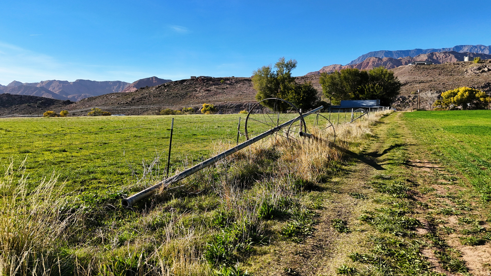 main property photo 6