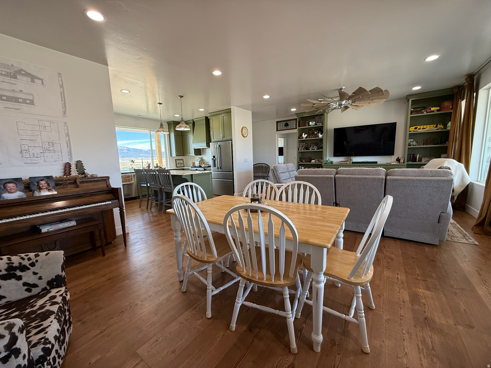 main property photo 15