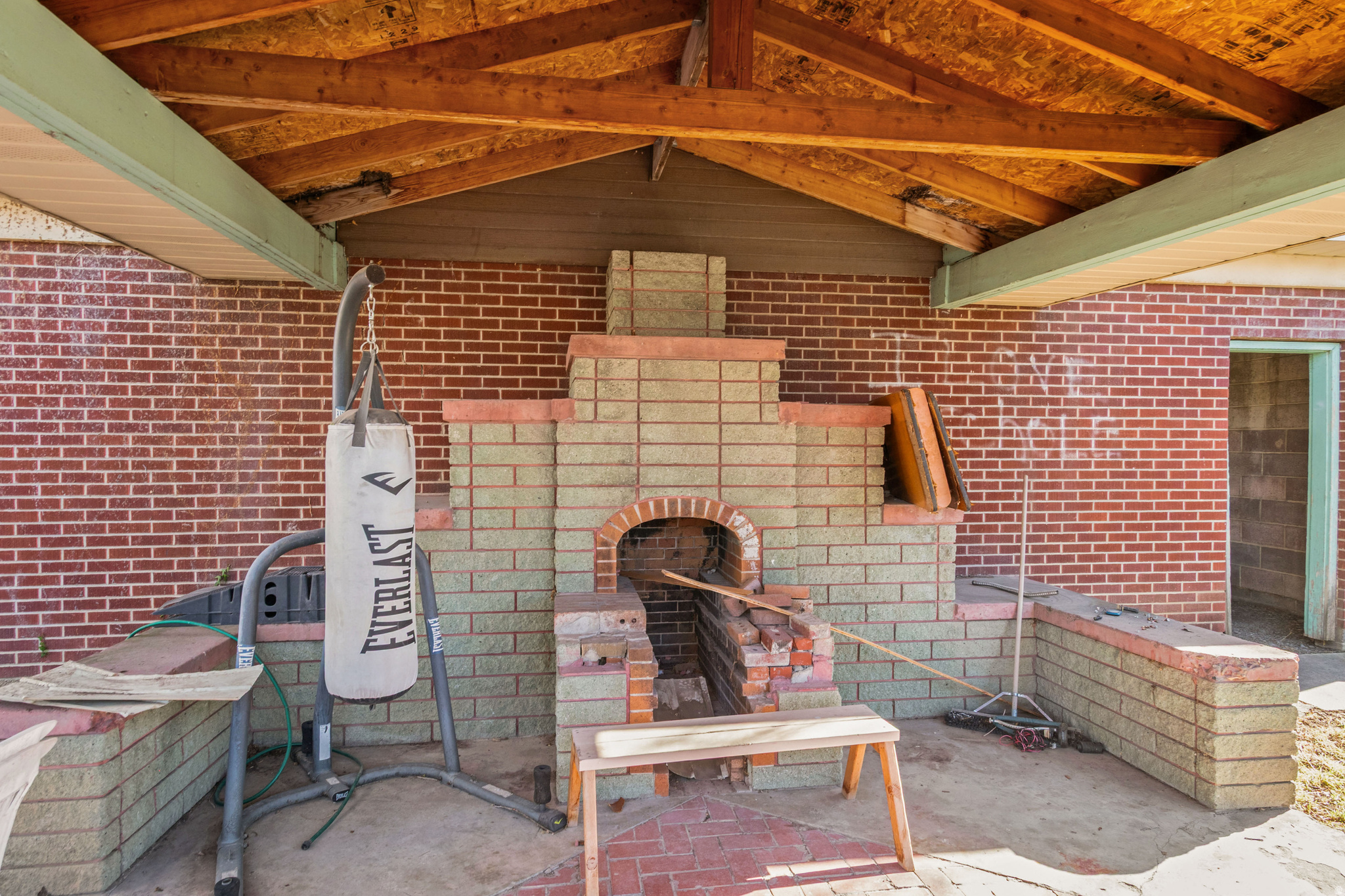 main property photo 33